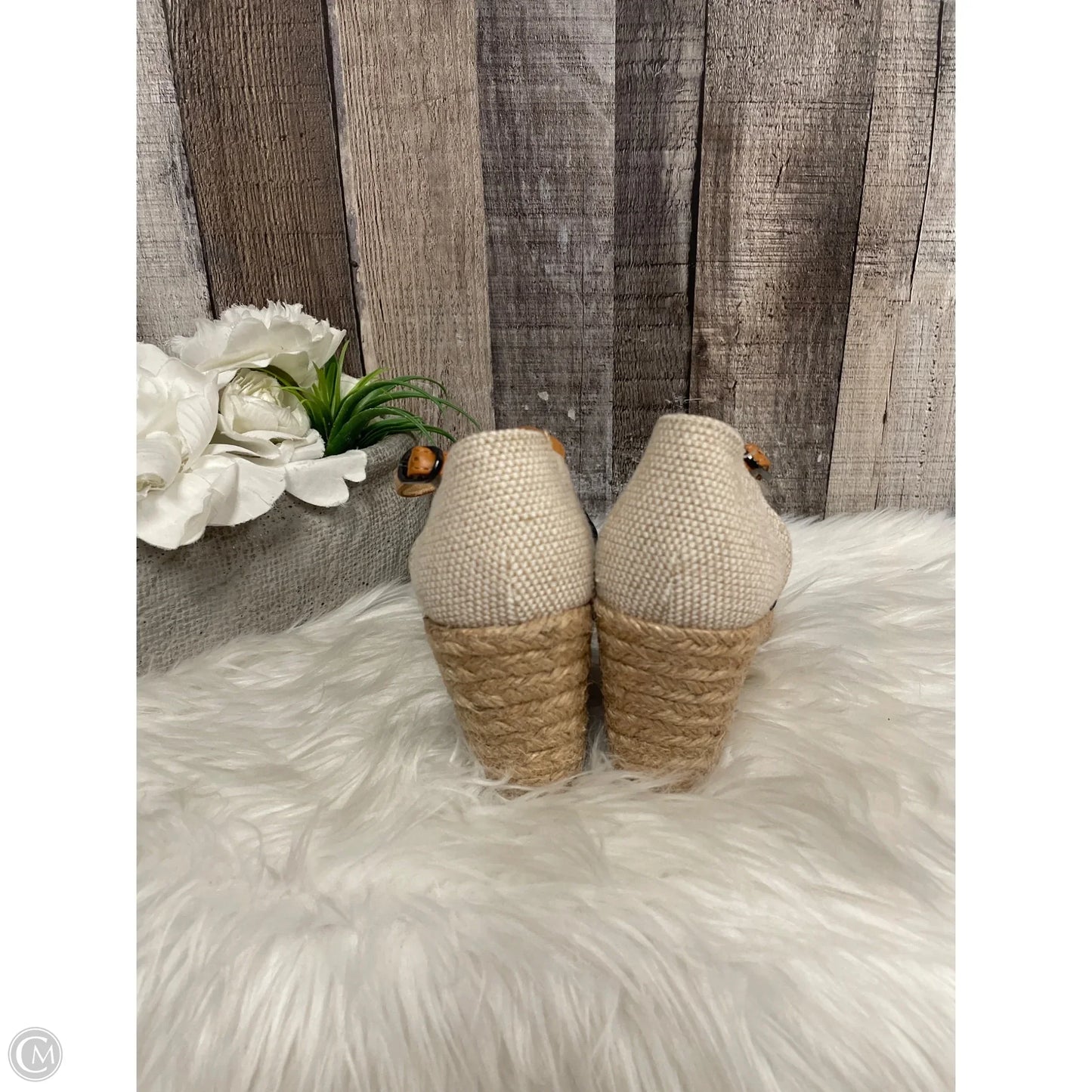 Shoes Heels Wedge By White Mountain In Black & Tan, Size: 8