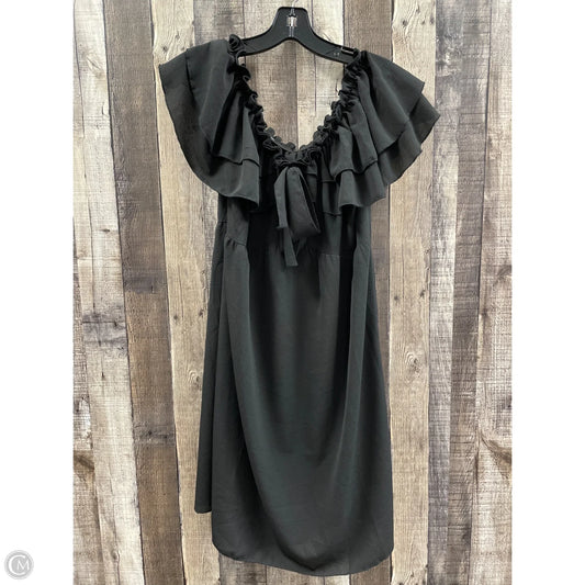 Dress Casual Short By Cmf In Black, Size: L