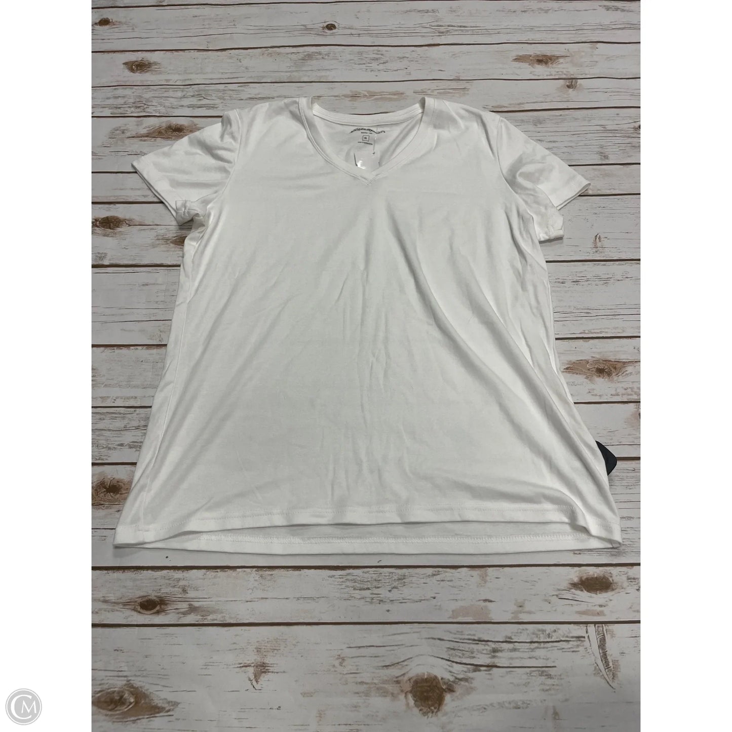 Top Short Sleeve By Eddie Bauer In White, Size: Xl
