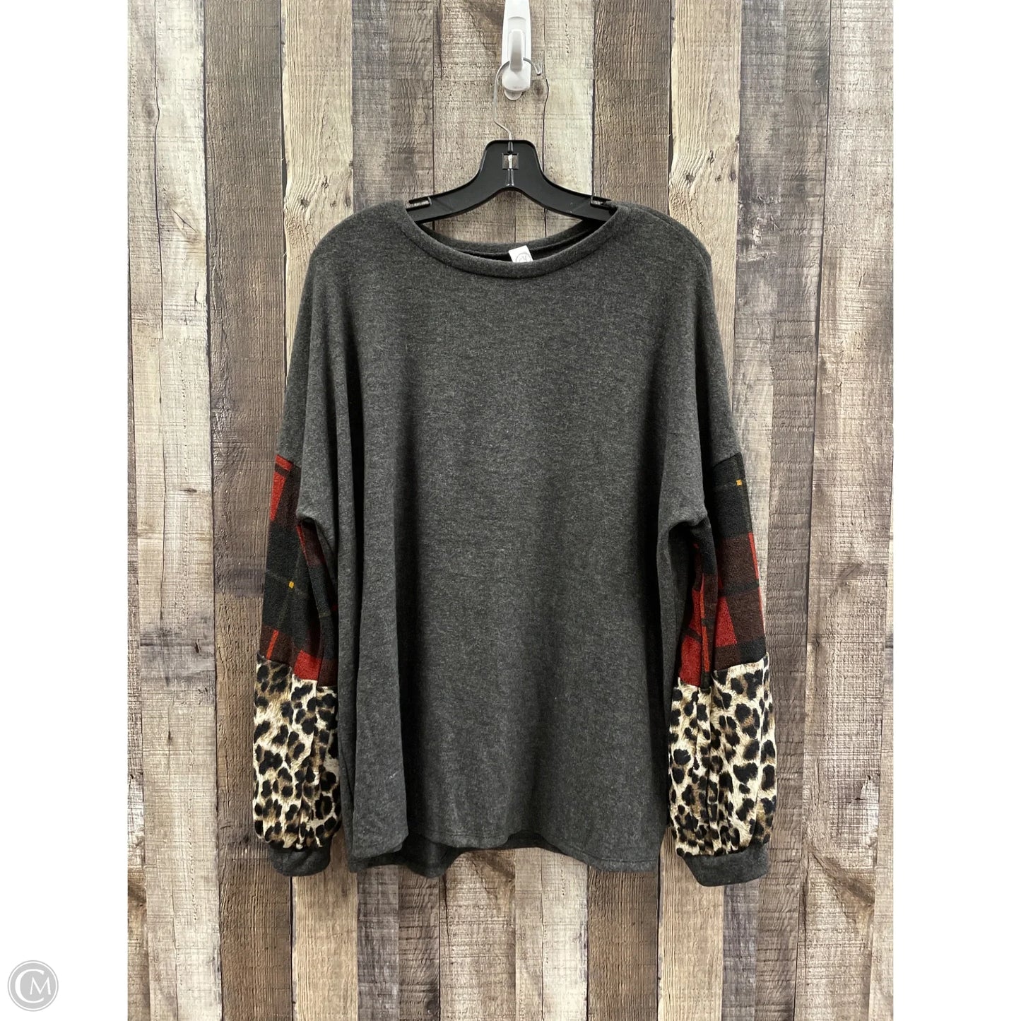 Top Long Sleeve By Cme In Grey, Size: M