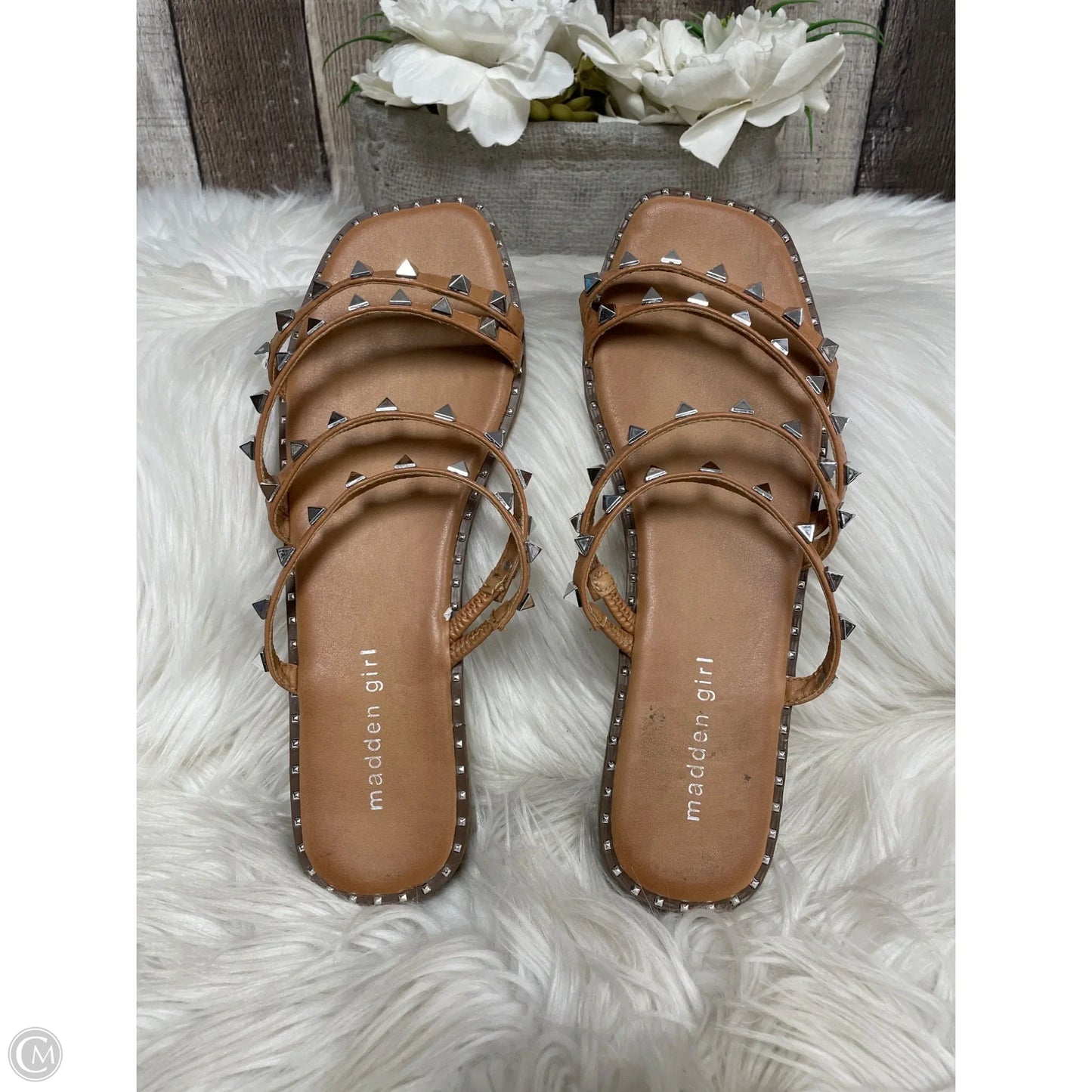 Sandals Flats By Madden Girl In Tan, Size: 9.5