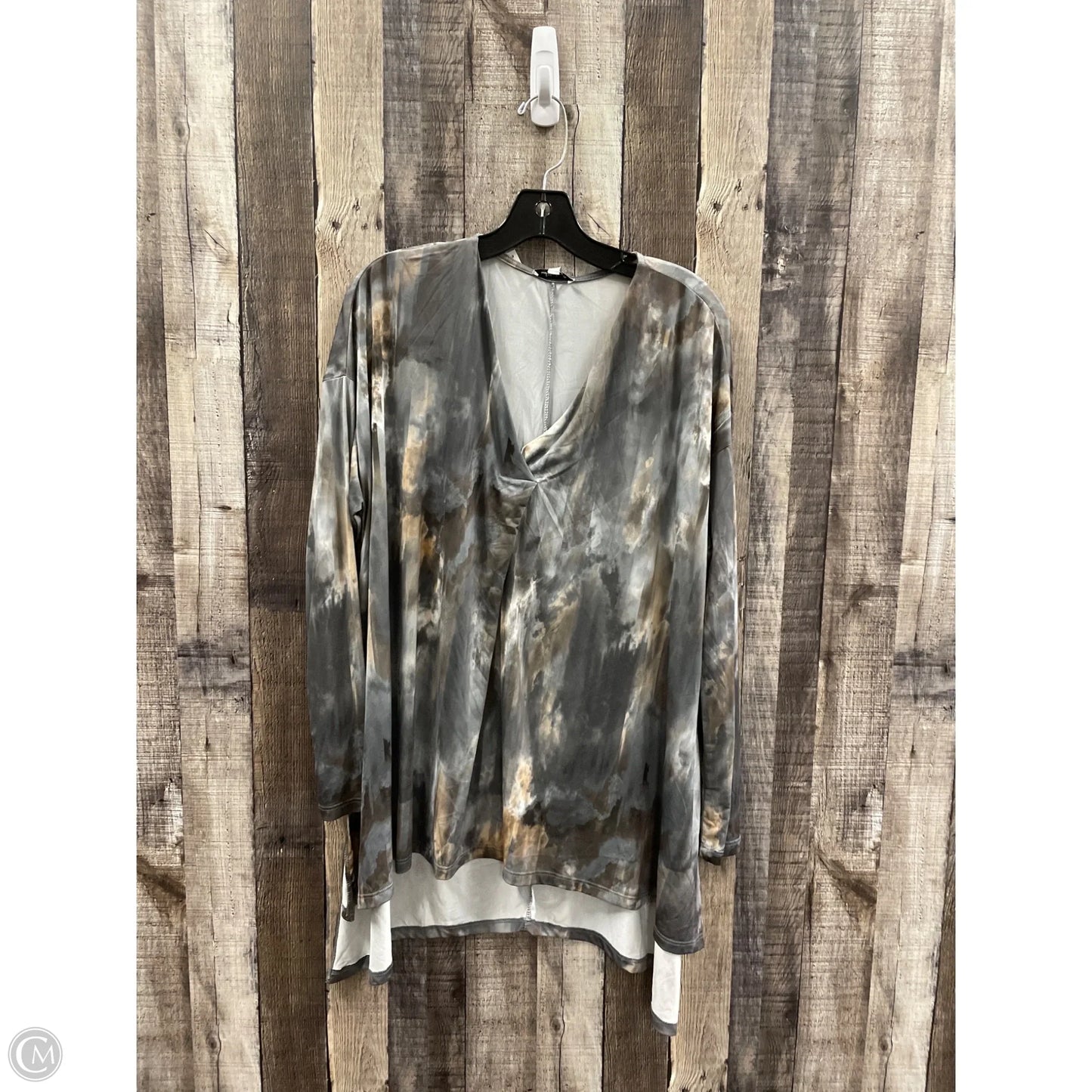 Top Long Sleeve By White Birch In Grey, Size: L