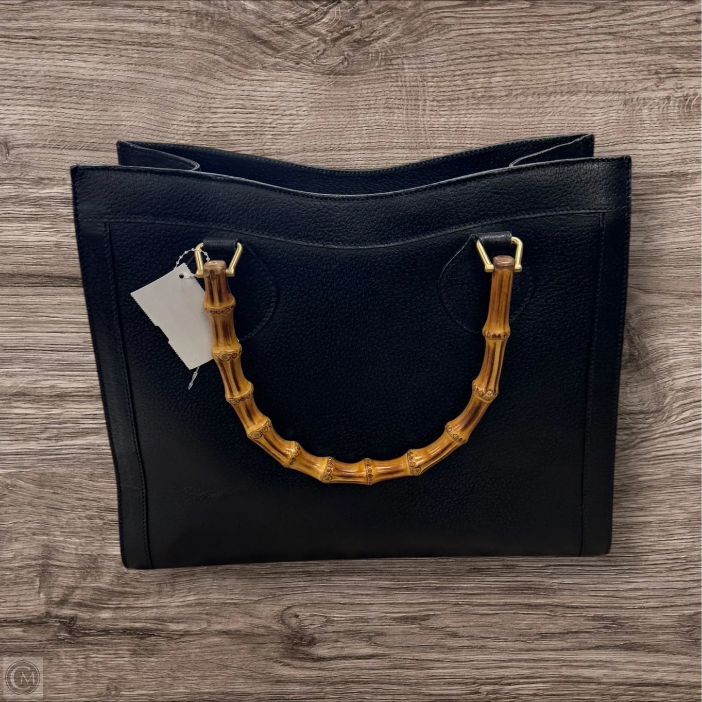 Handbag Luxury Designer By Gucci, Size: Large