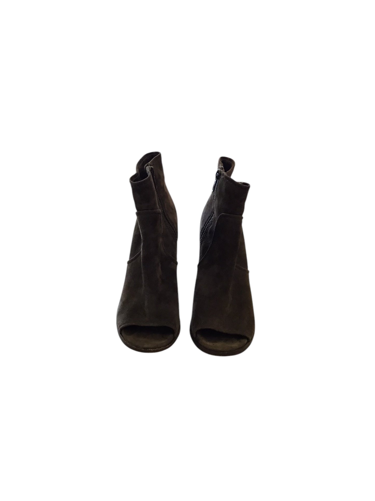 Boots Designer By Frye Size: 9