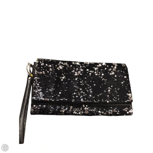 Clutch By Clothes Mentor, Size: Medium