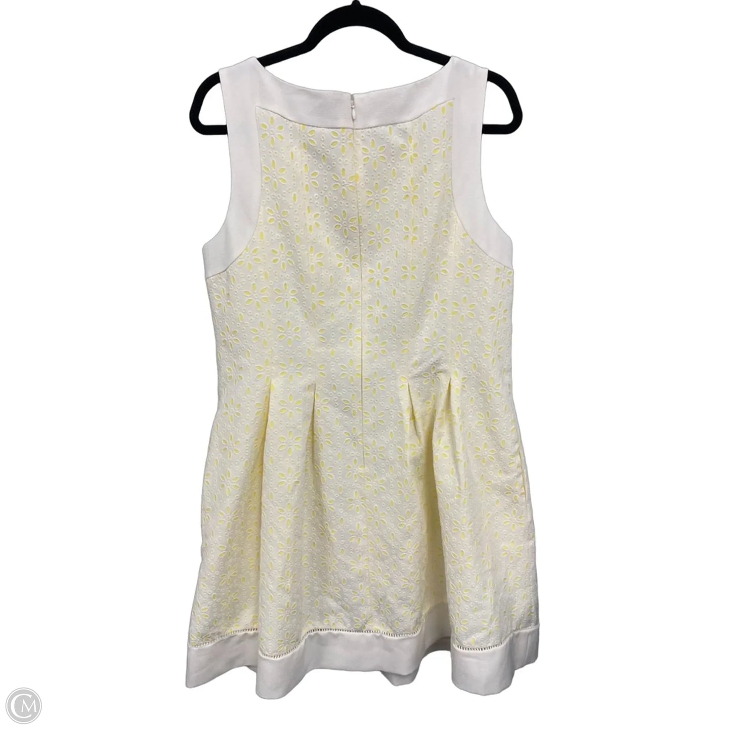 Dress Casual Short By Clothes Mentor In Yellow, Size: 16
