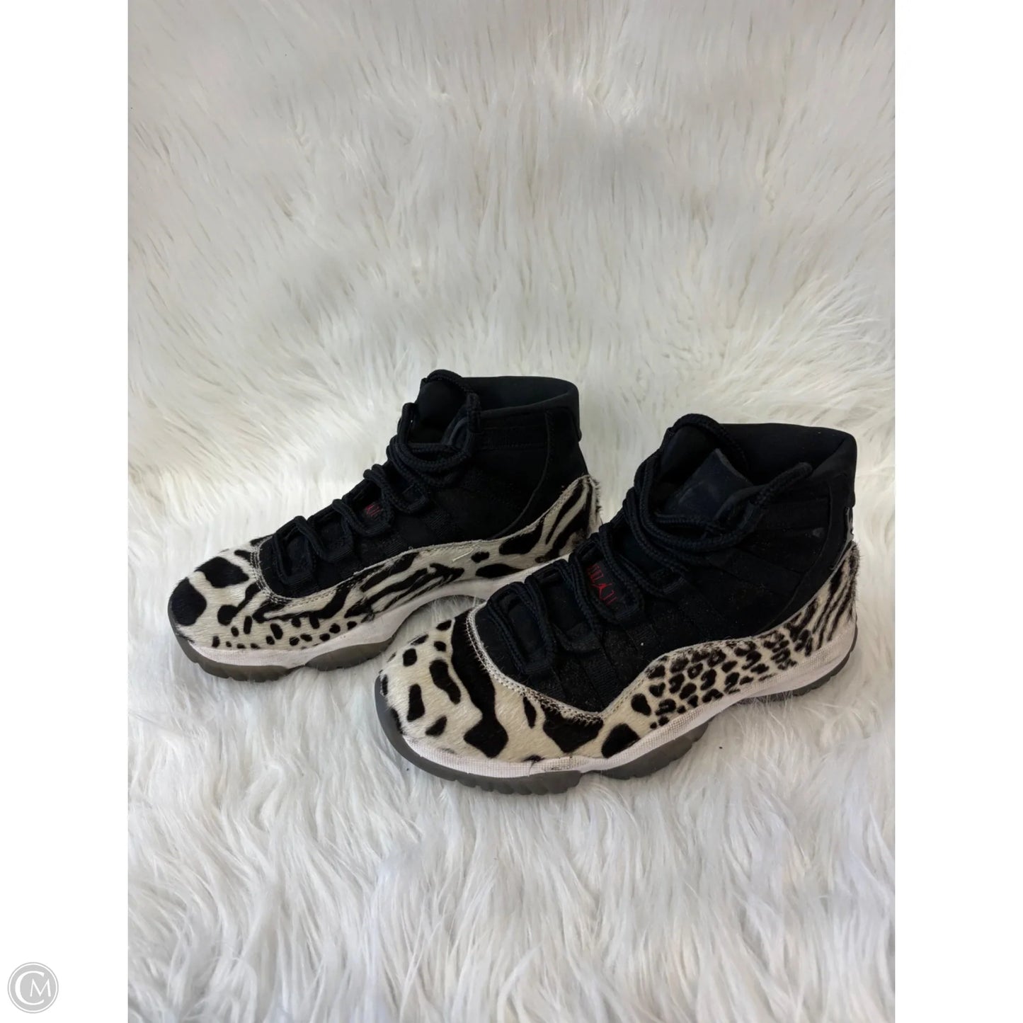 Shoes Sneakers By Nike In Animal Print, Size: 7.5