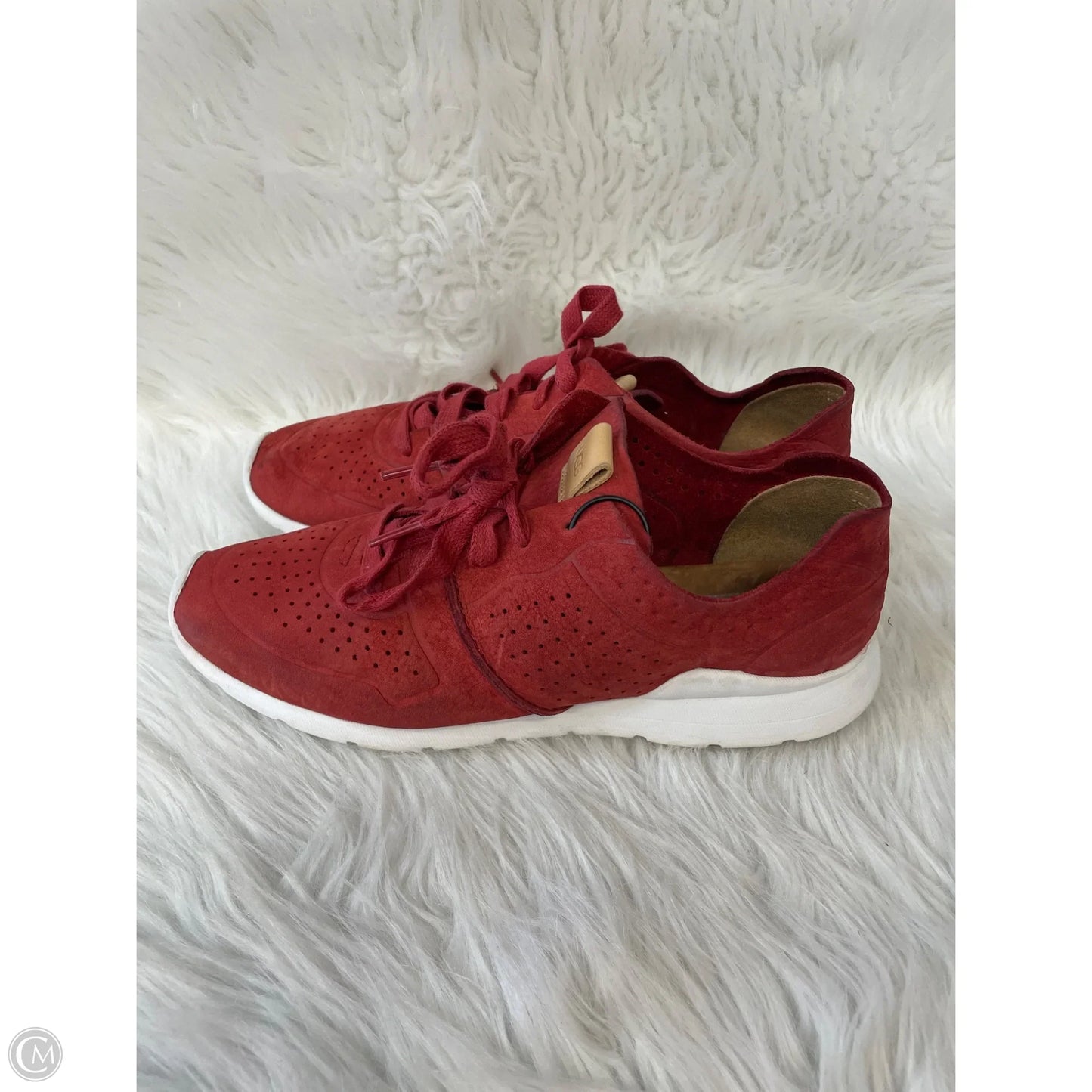 Shoes Designer By Ugg In Red, Size: 9.5