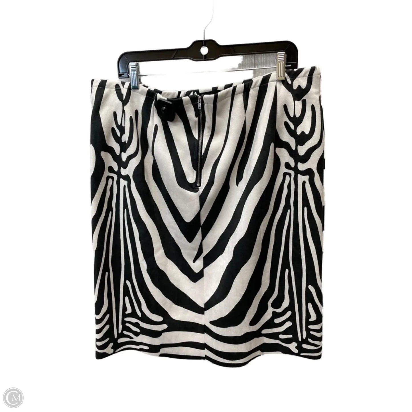 Skirt Mini & Short By vanessa williams - In Zebra Print, Size: 18