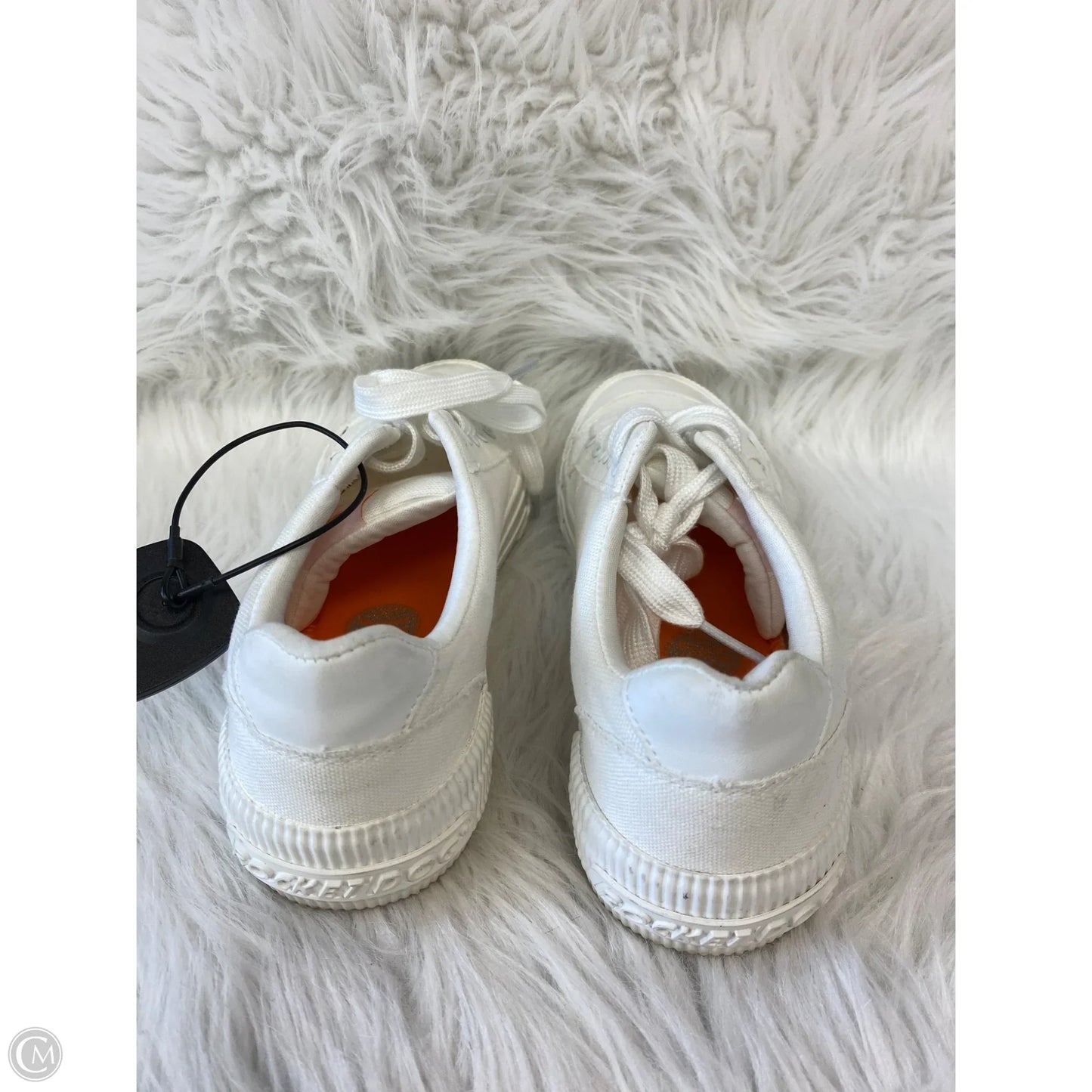 Shoes Sneakers By Rocket Dogs In Cream, Size: 7