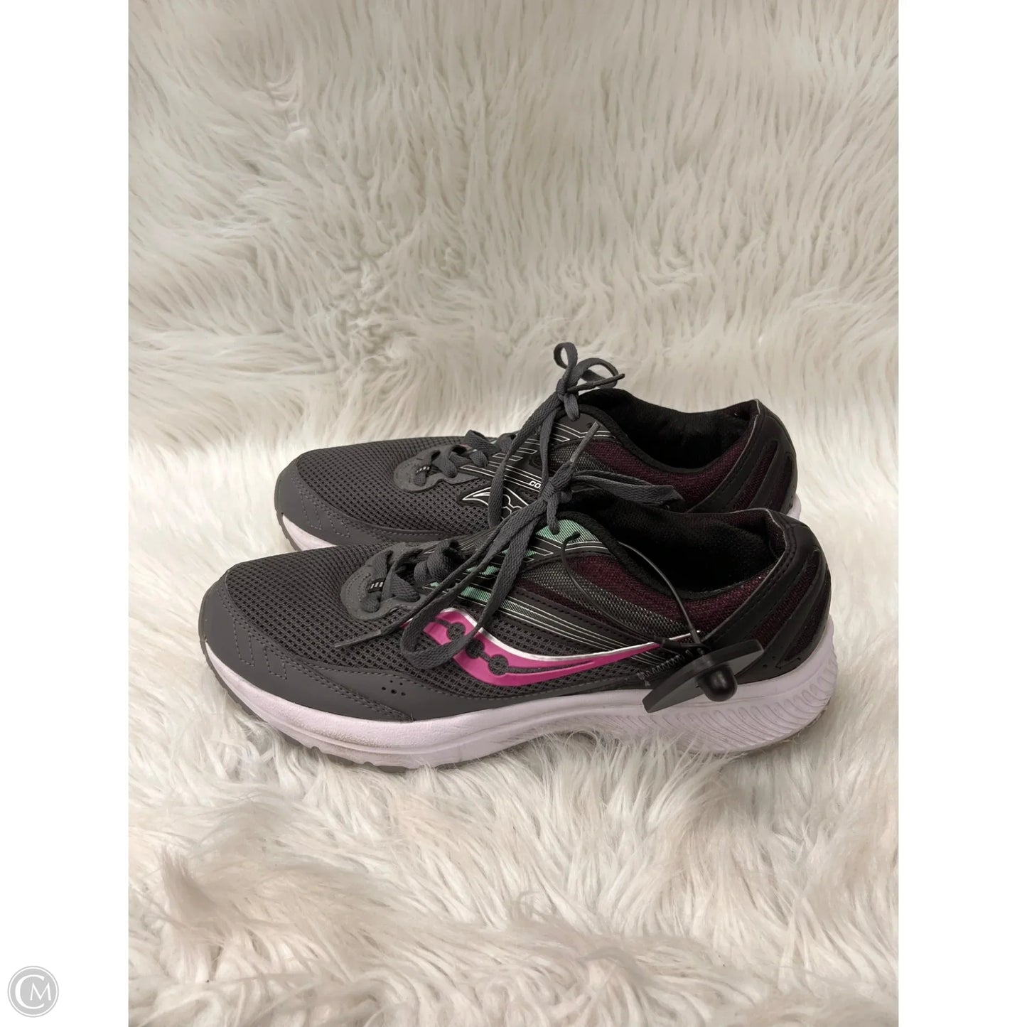 Shoes Athletic By Saucony In Grey, Size: 10