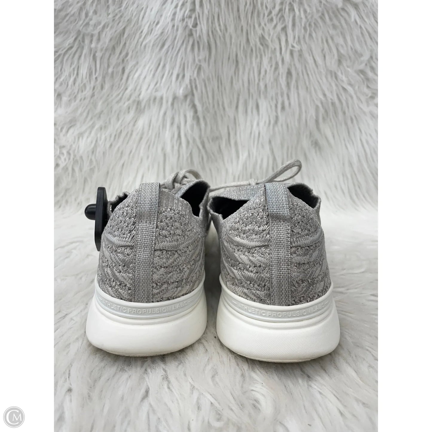 Shoes Designer By Apl In Grey & Tan, Size: 10
