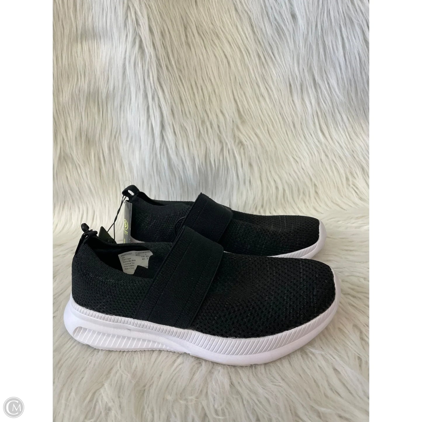 Shoes Athletic By Athletic Works In Black & White, Size: 8