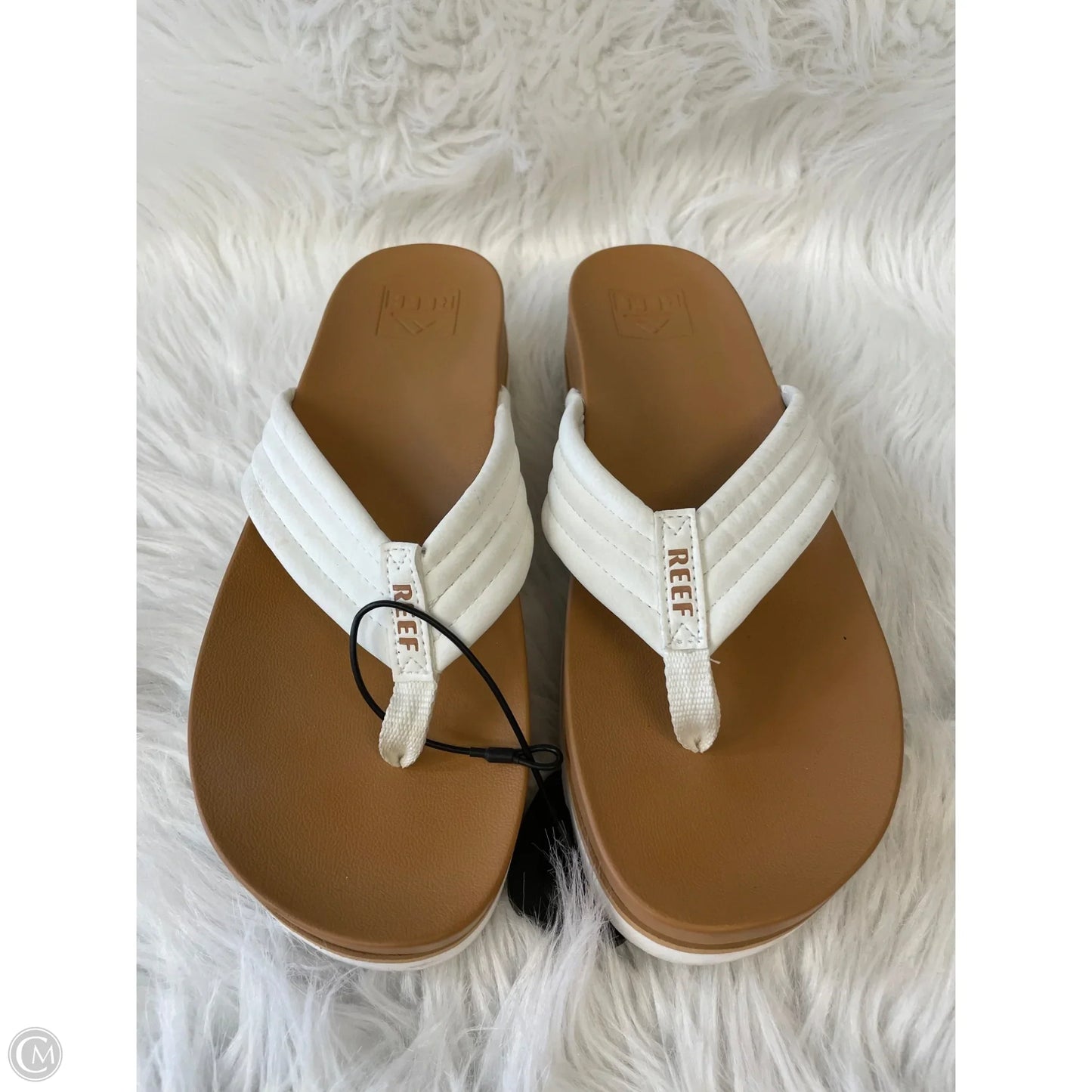 Sandals Flats By Reef In Tan & White, Size: 9