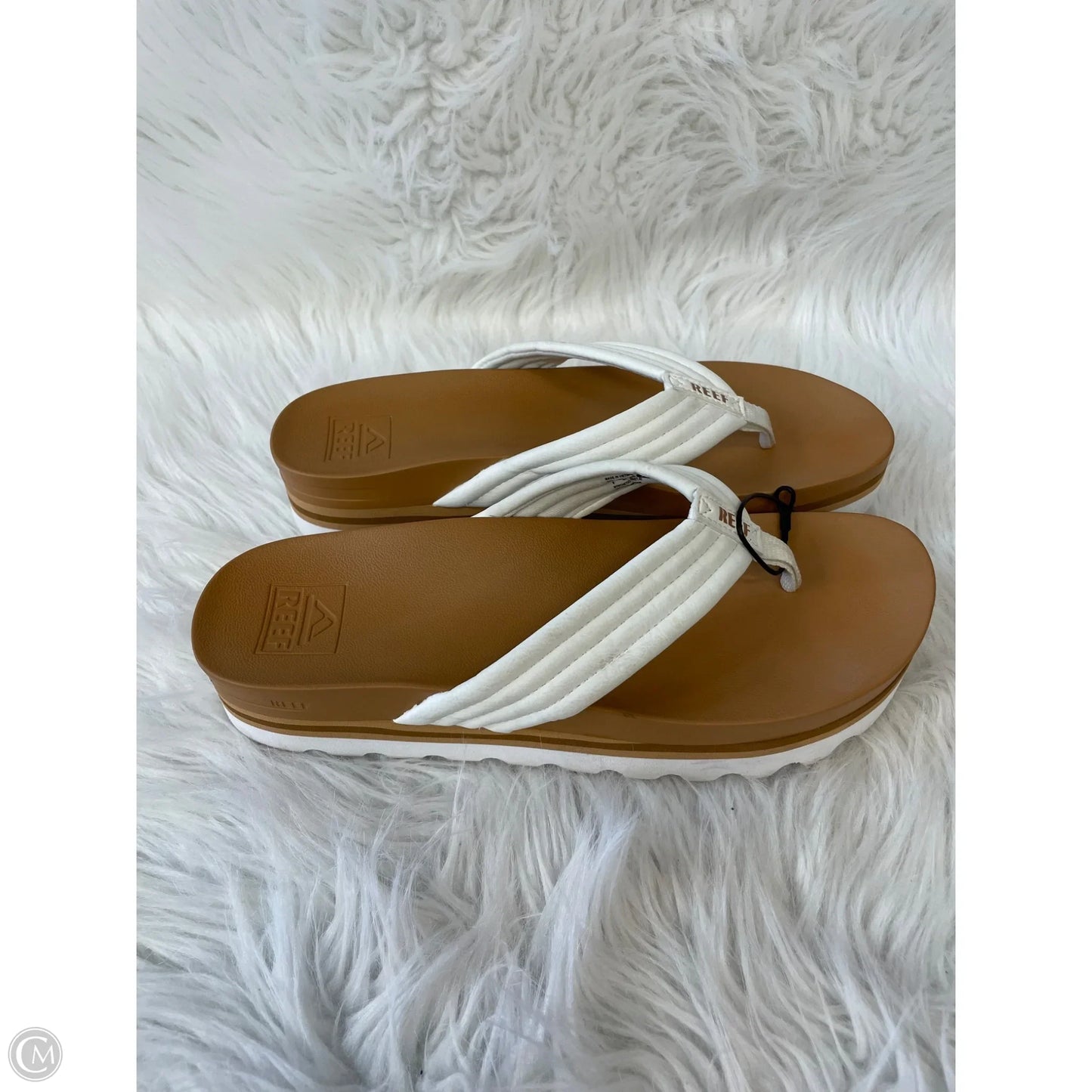 Sandals Flats By Reef In Tan & White, Size: 9