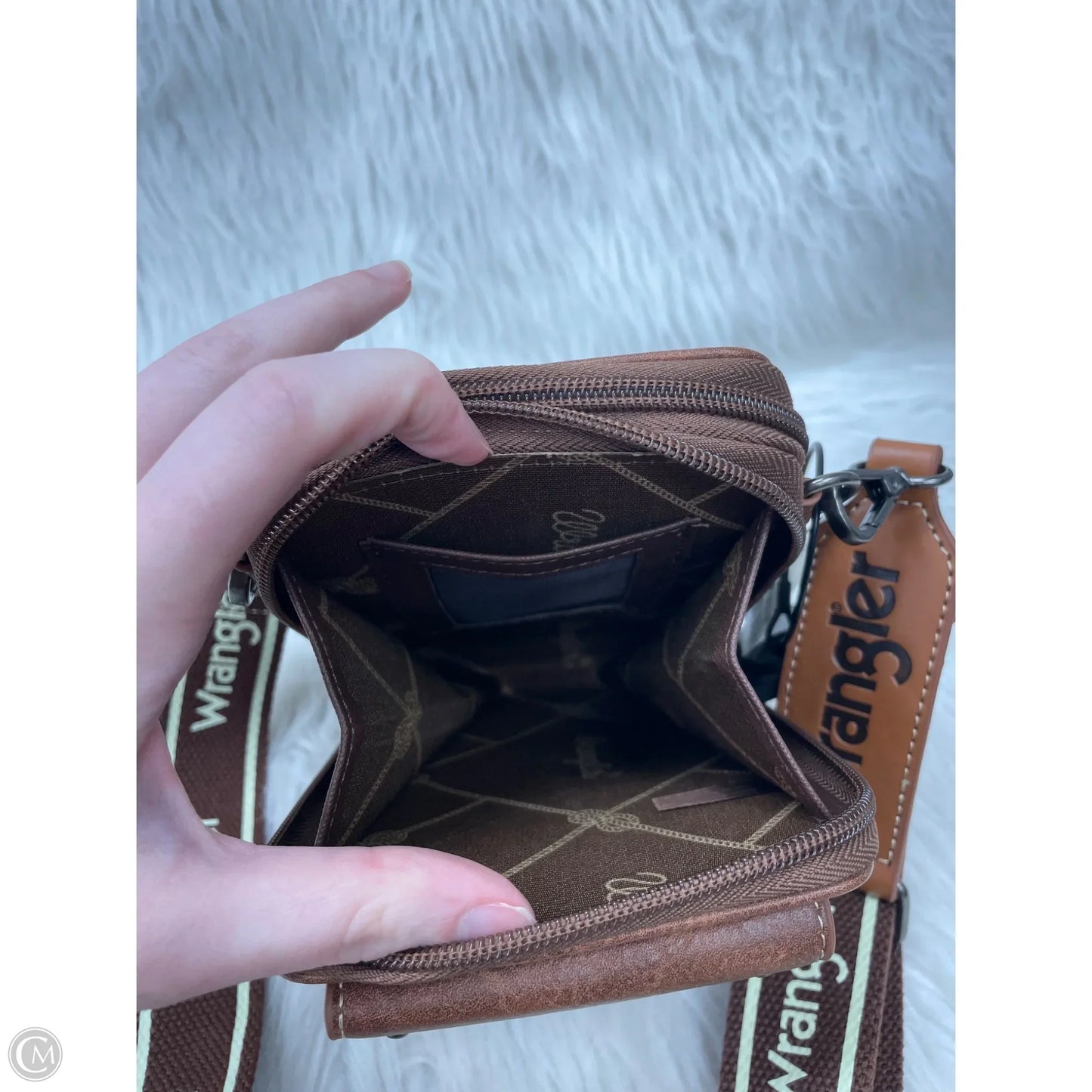 Crossbody By Wrangler, Size: Small