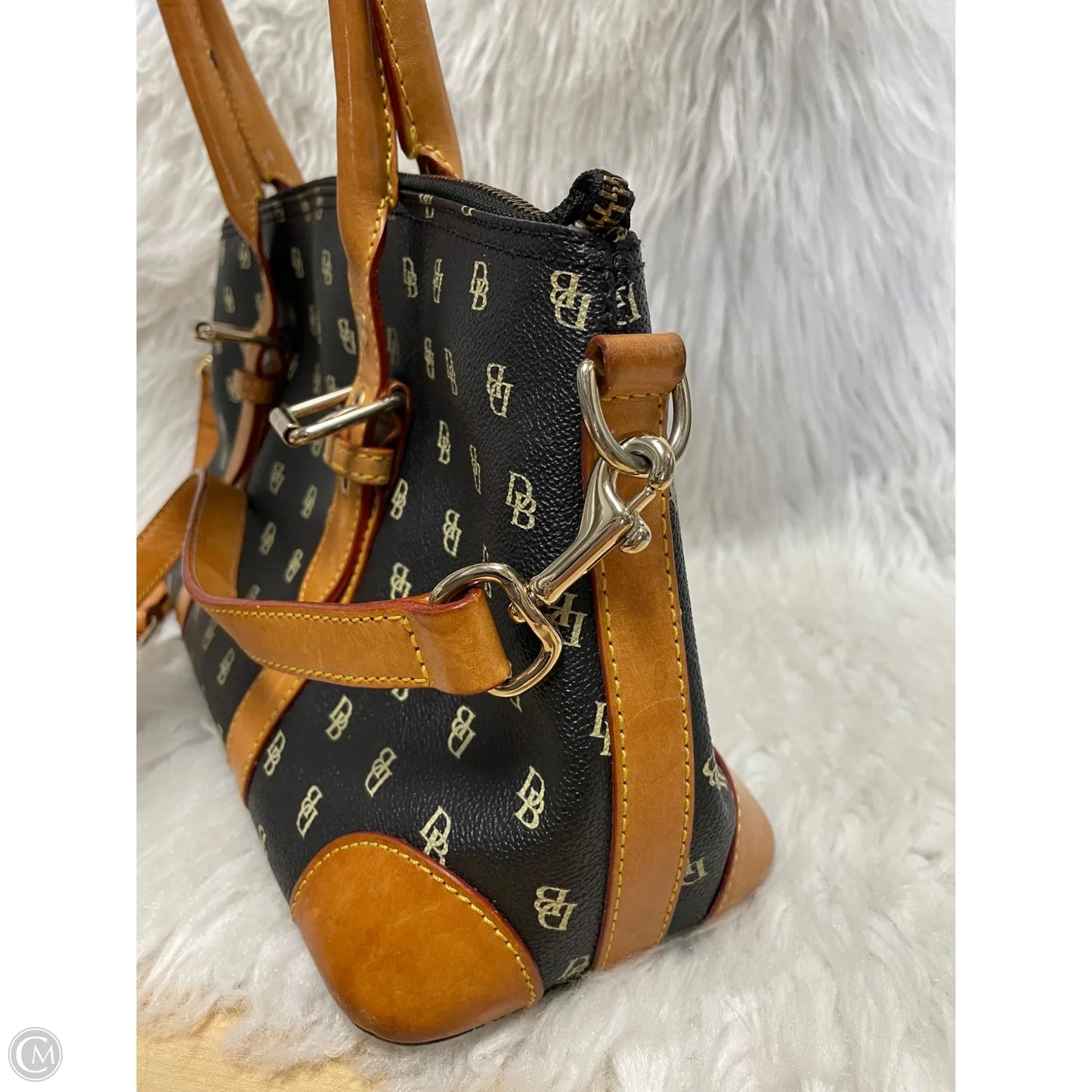 Handbag Designer By Dooney And Bourke, Size: Medium