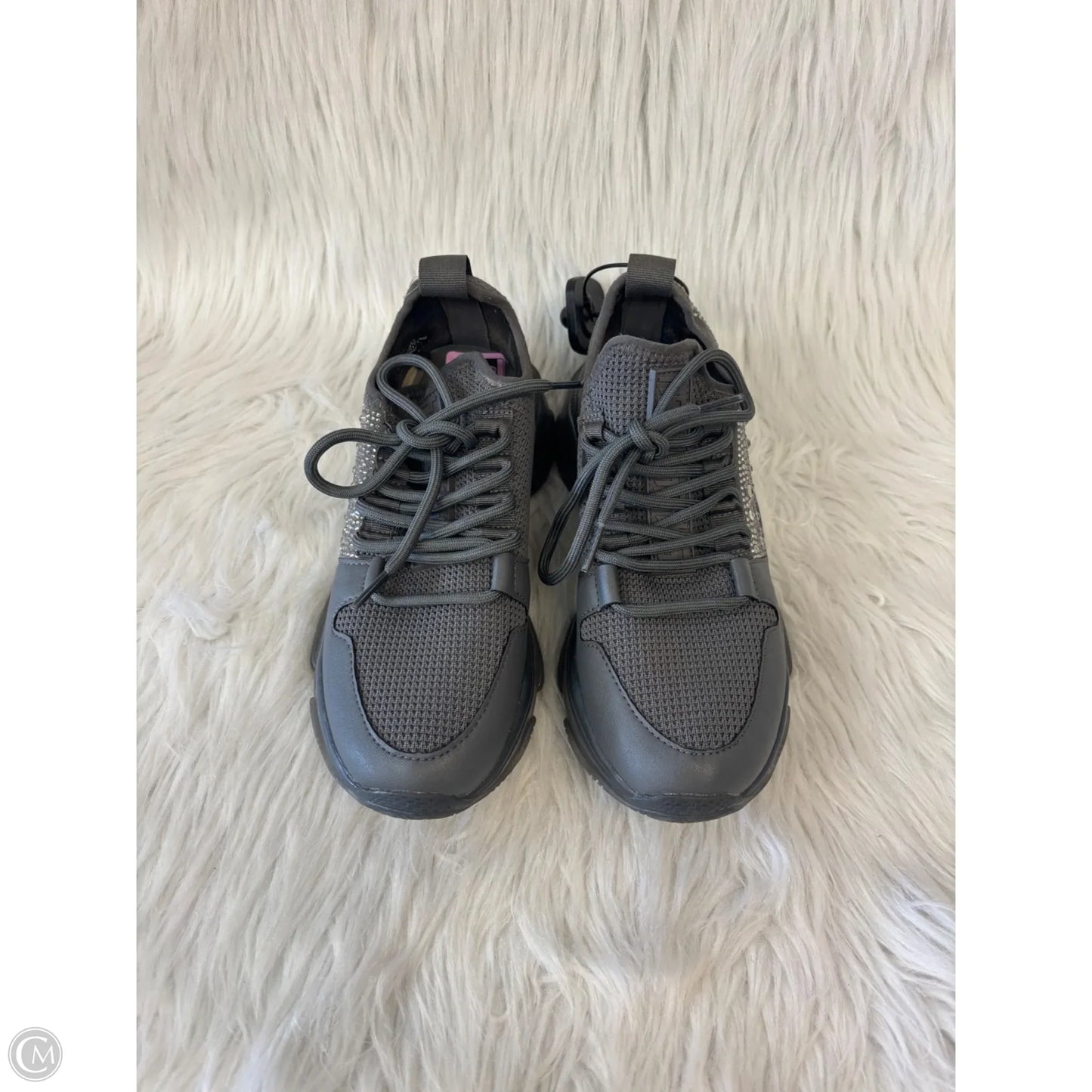 Shoes Sneakers By Steve Madden In Grey, Size: 7.5