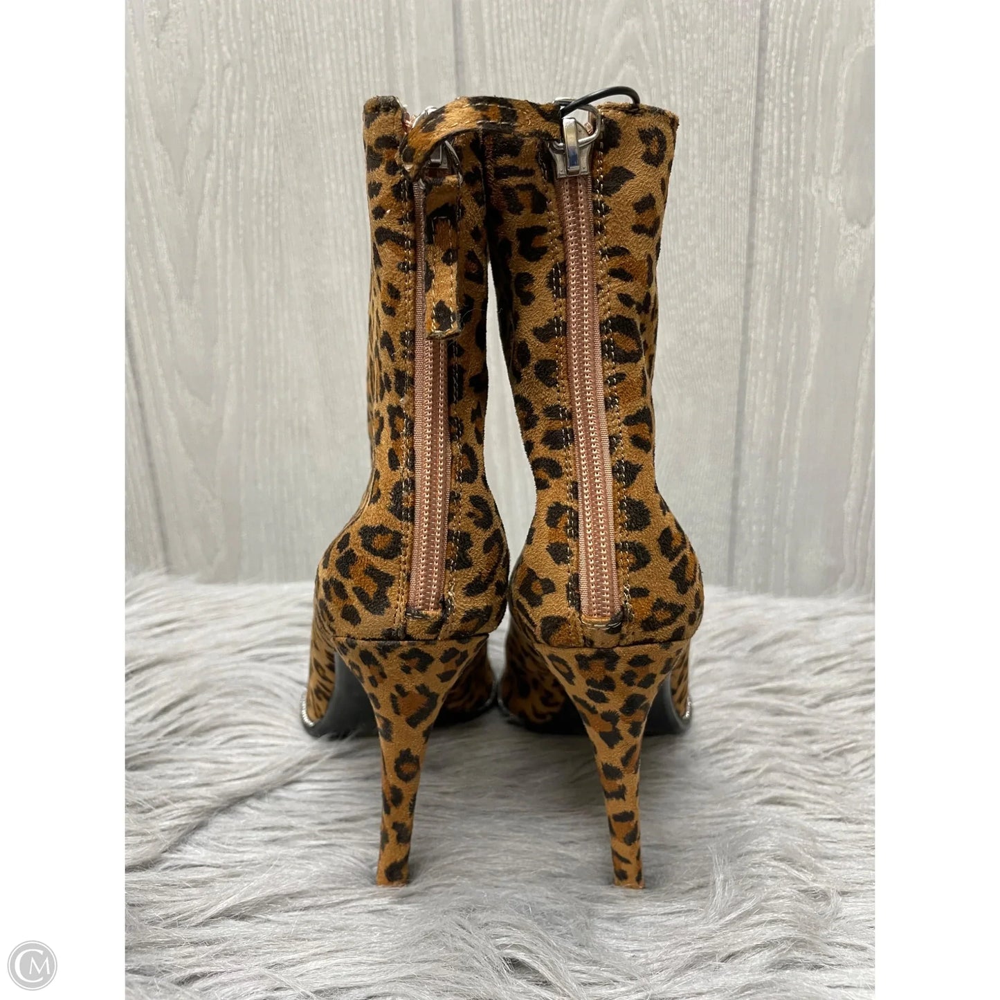 Boots Ankle Heels By Fashion Nova In Animal Print, Size: 7