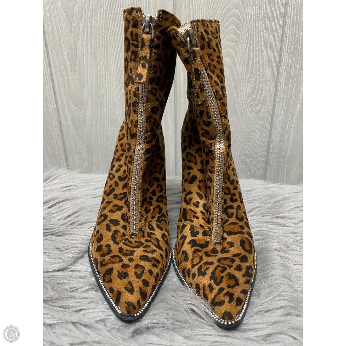 Boots Ankle Heels By Fashion Nova In Animal Print, Size: 7