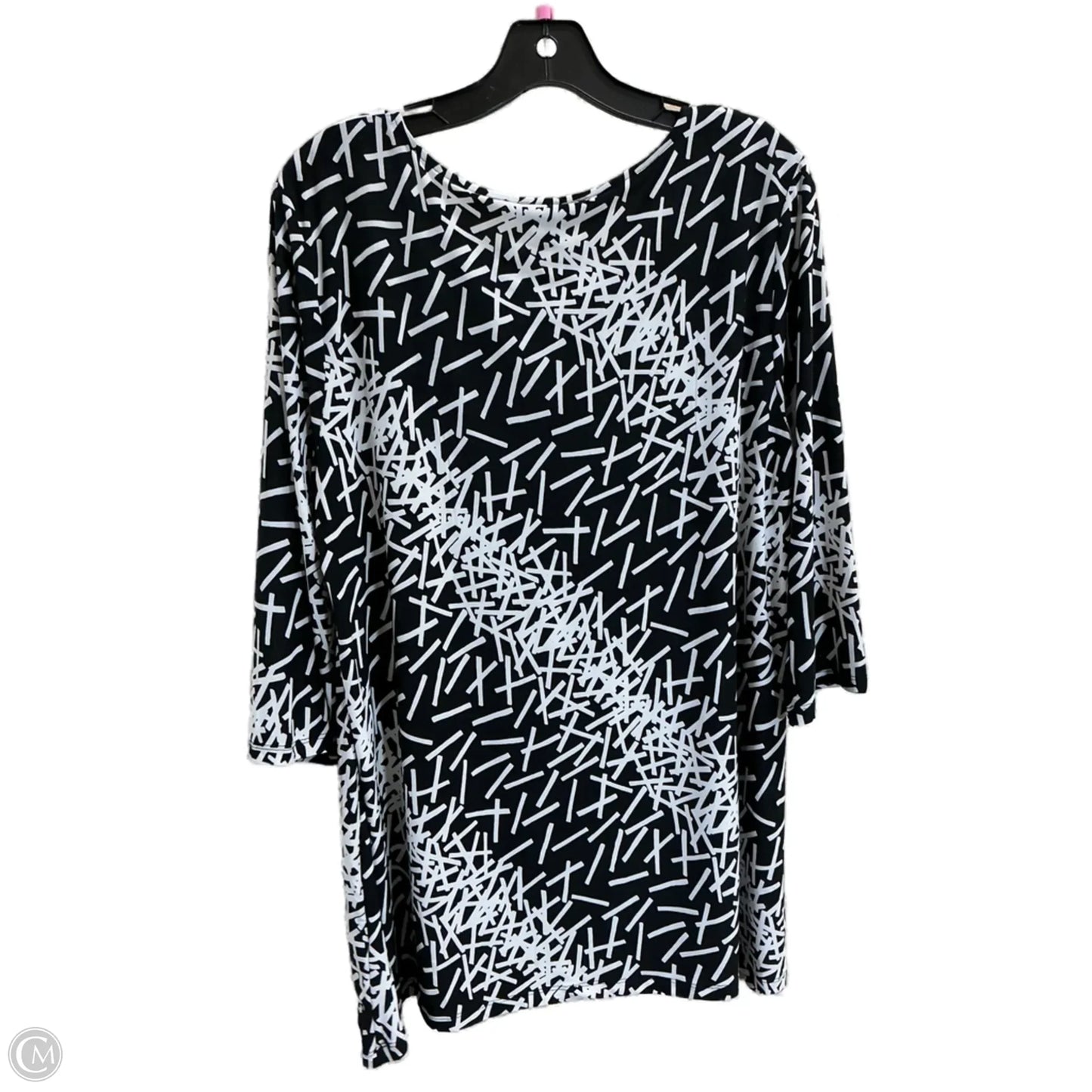 Top 3/4 Sleeve By N Touch In Black, Size: M