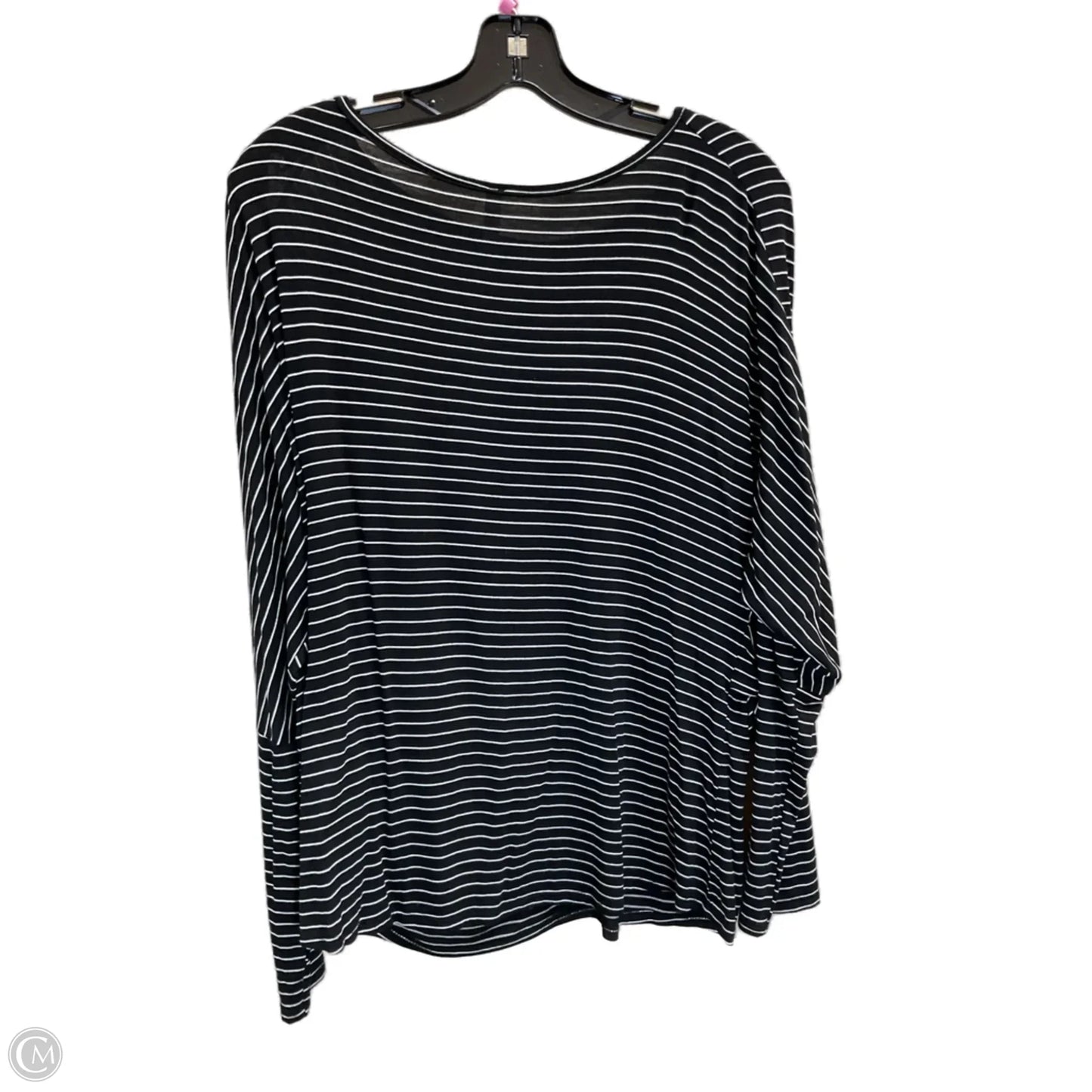 Top Long Sleeve By Clothes Mentor In Black & White, Size: M