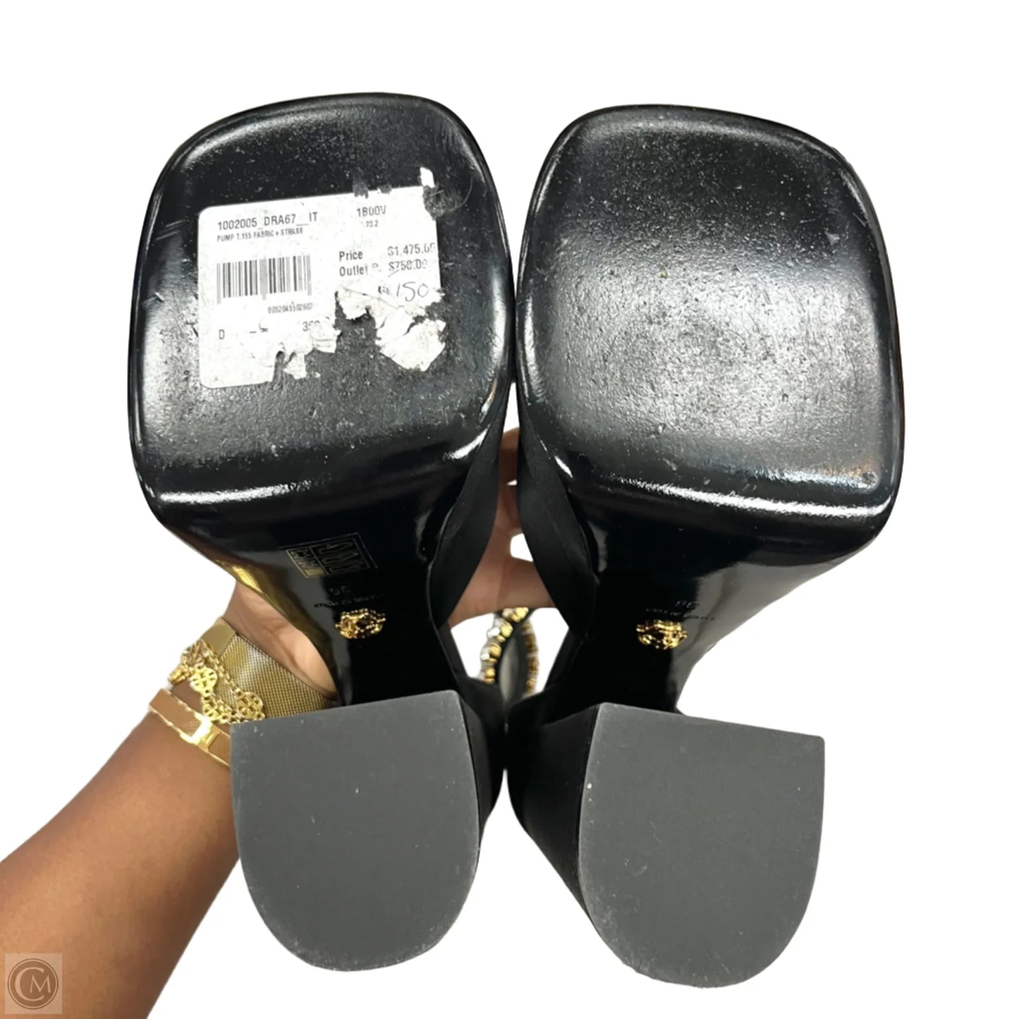 Shoes Luxury Designer By Versace In Black, Size: 5.5