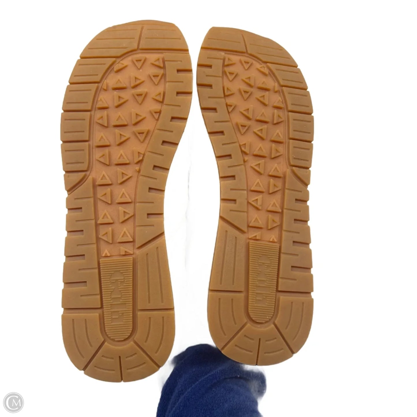 Shoes Sneakers By Gola In Cream & Grey, Size: 8