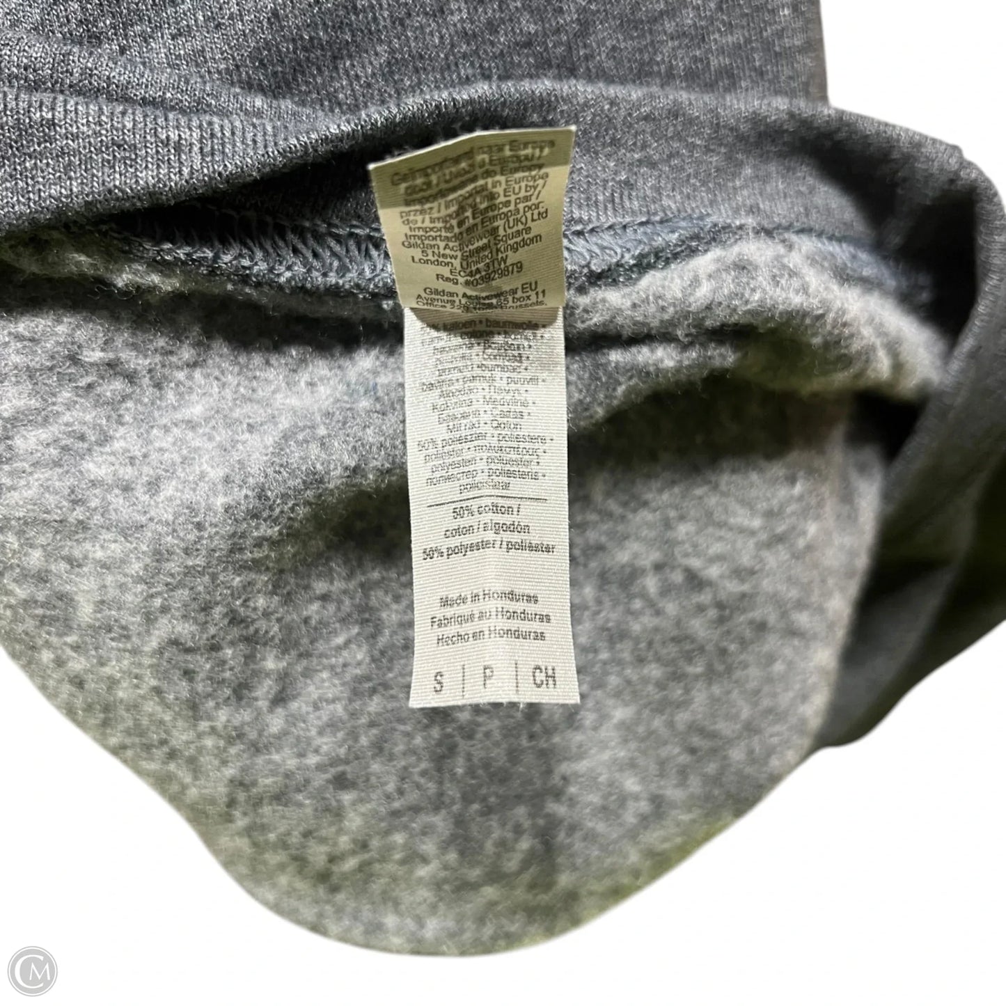 Sweatshirt Crewneck By Gildan In Grey & White, Size: S