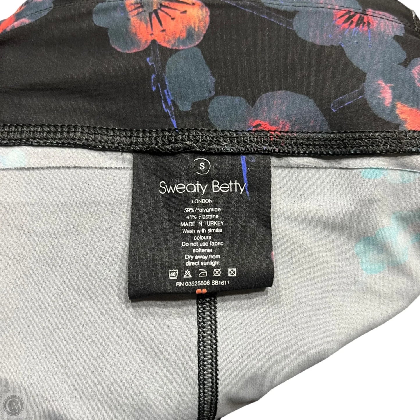 Athletic Leggings Capris By Sweaty Betty In Floral Print, Size: 4