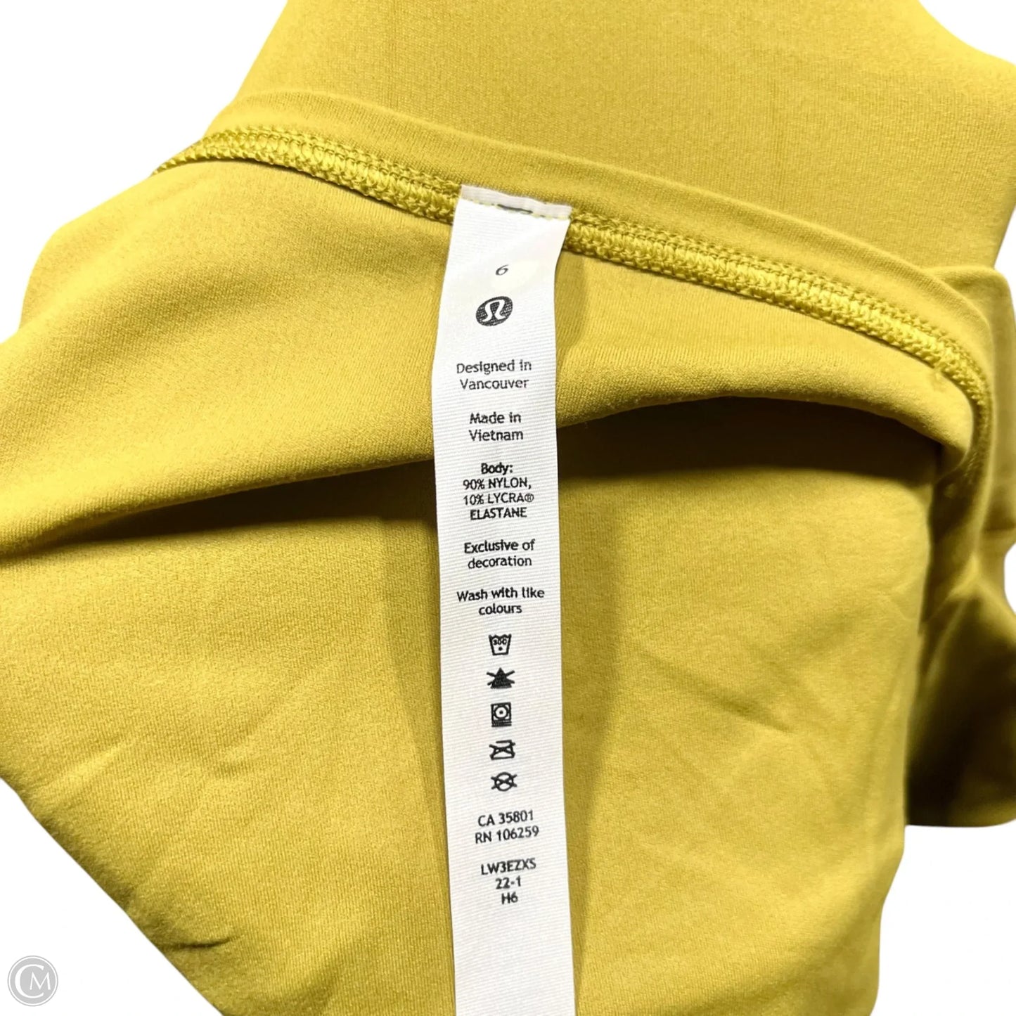 Athletic Top Long Sleeve Crewneck By Lululemon In Chartreuse, Size: S