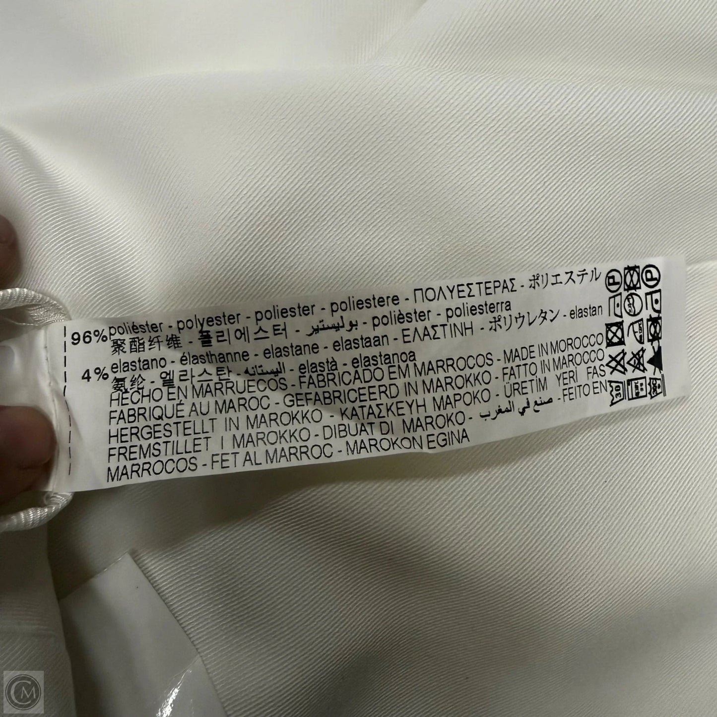 Shorts By Zara In White, Size: S