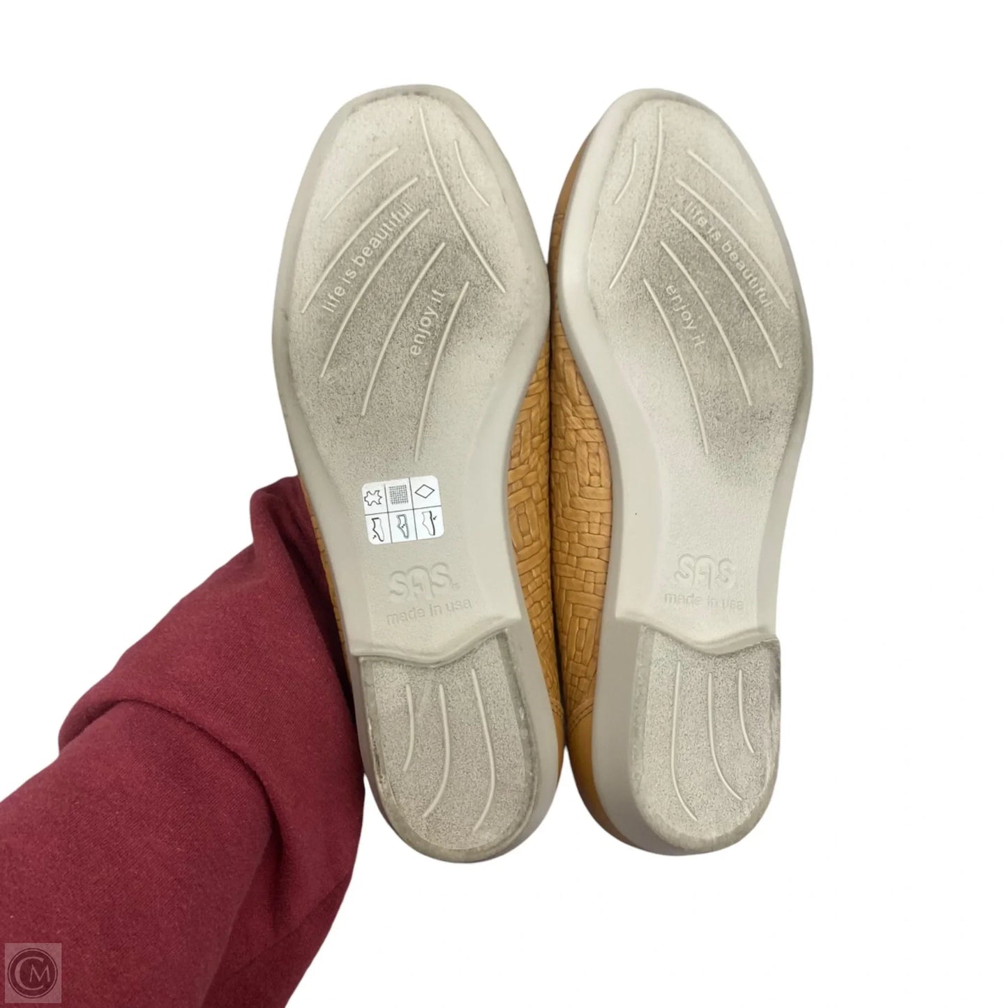 Shoes Flats By Sas In Tan, Size: 8.5