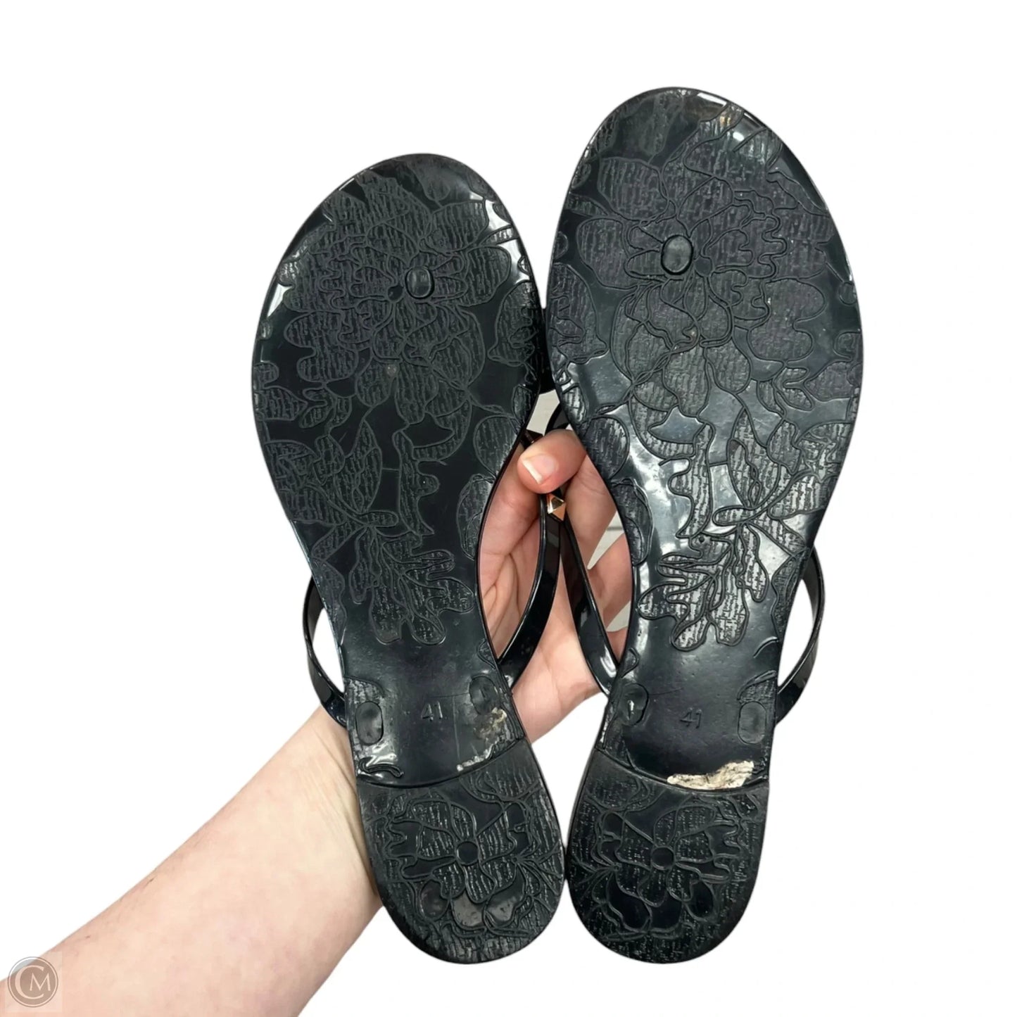Sandals Flats By Olivia Miller In Black & Gold, Size: 10.5