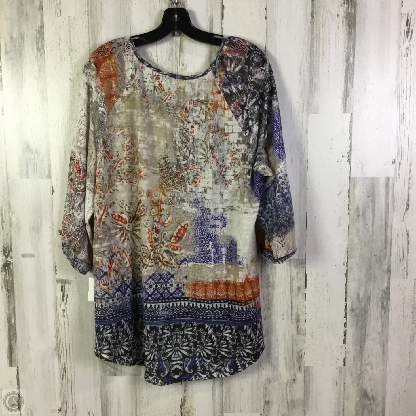 Top 3/4 Sleeve By Chicos In Cream & Purple, Size: Xl
