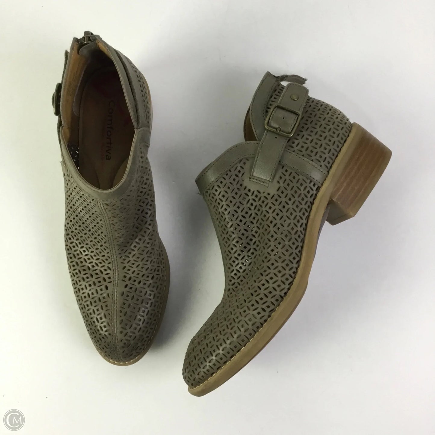 Boots Ankle Flats By Comfortiva In Brown, Size: 7