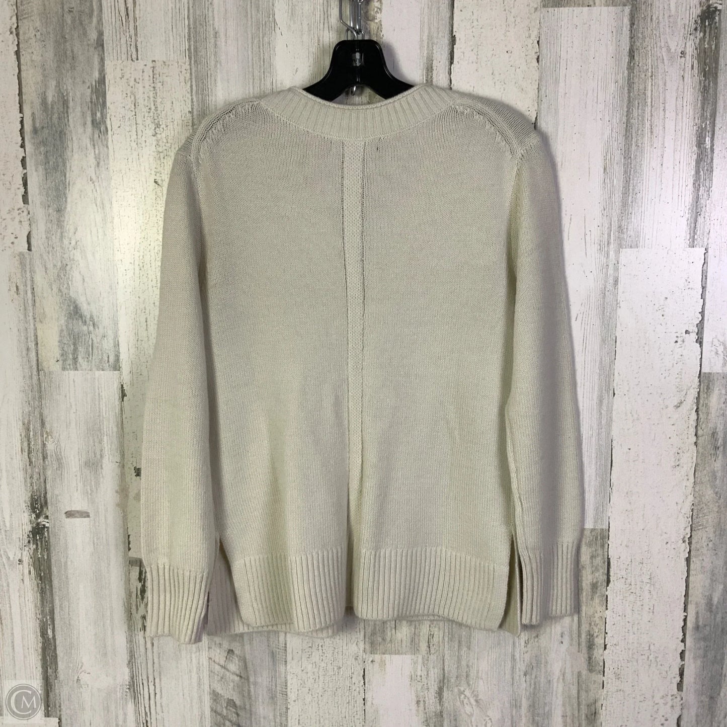 Sweater By Banana Republic In Cream, Size: Xs