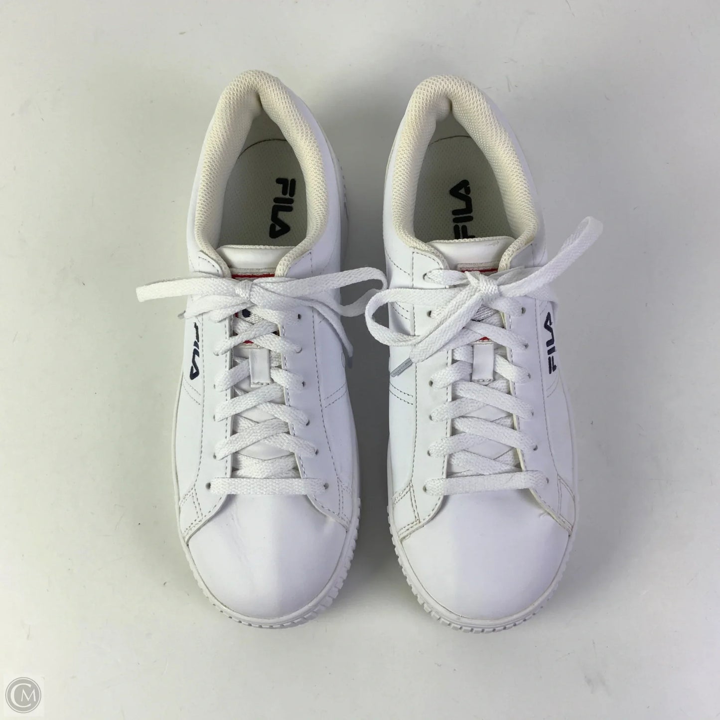 Shoes Sneakers By Fila In White, Size: 10