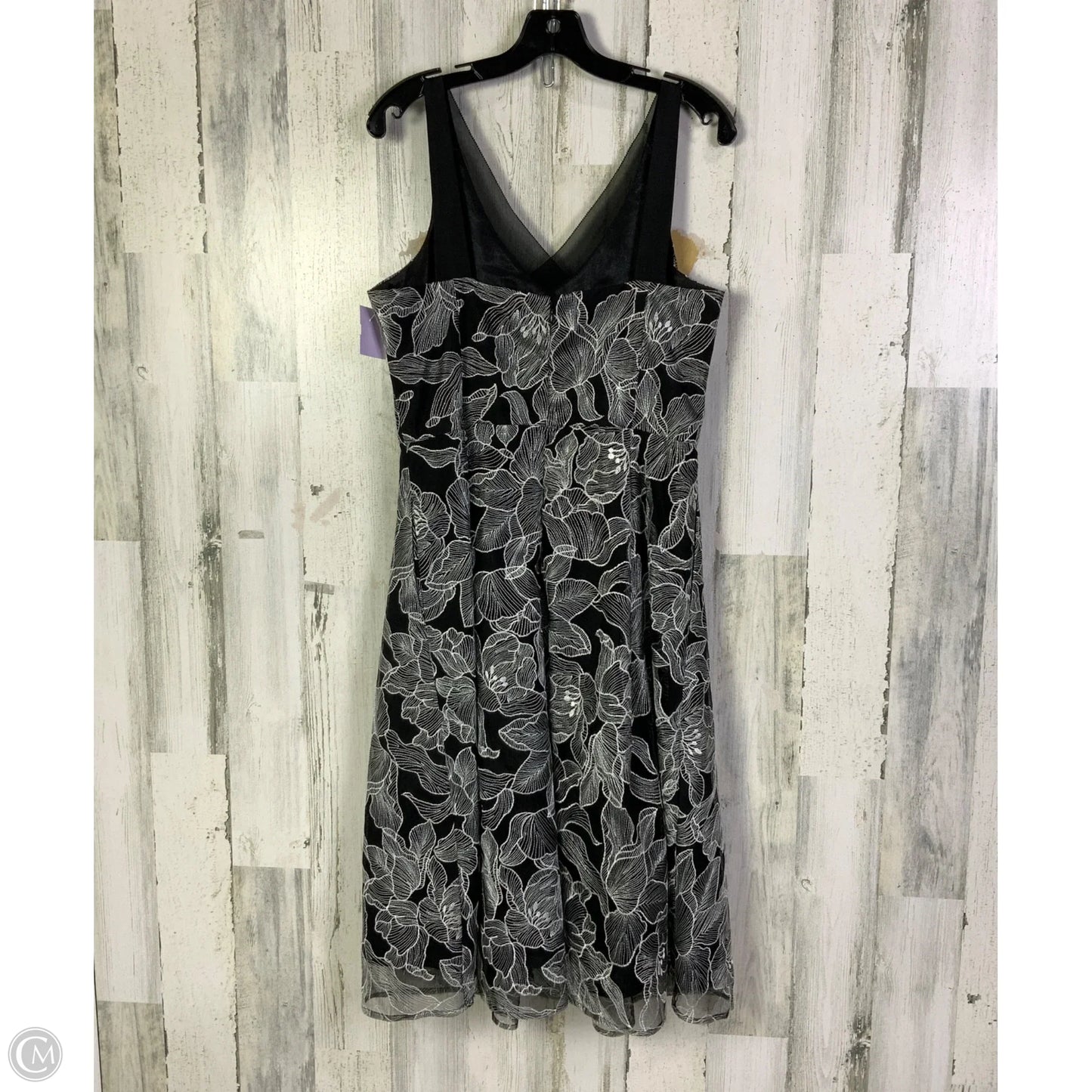 Dress Party Short By White House Black Market In Black & White, Size: M