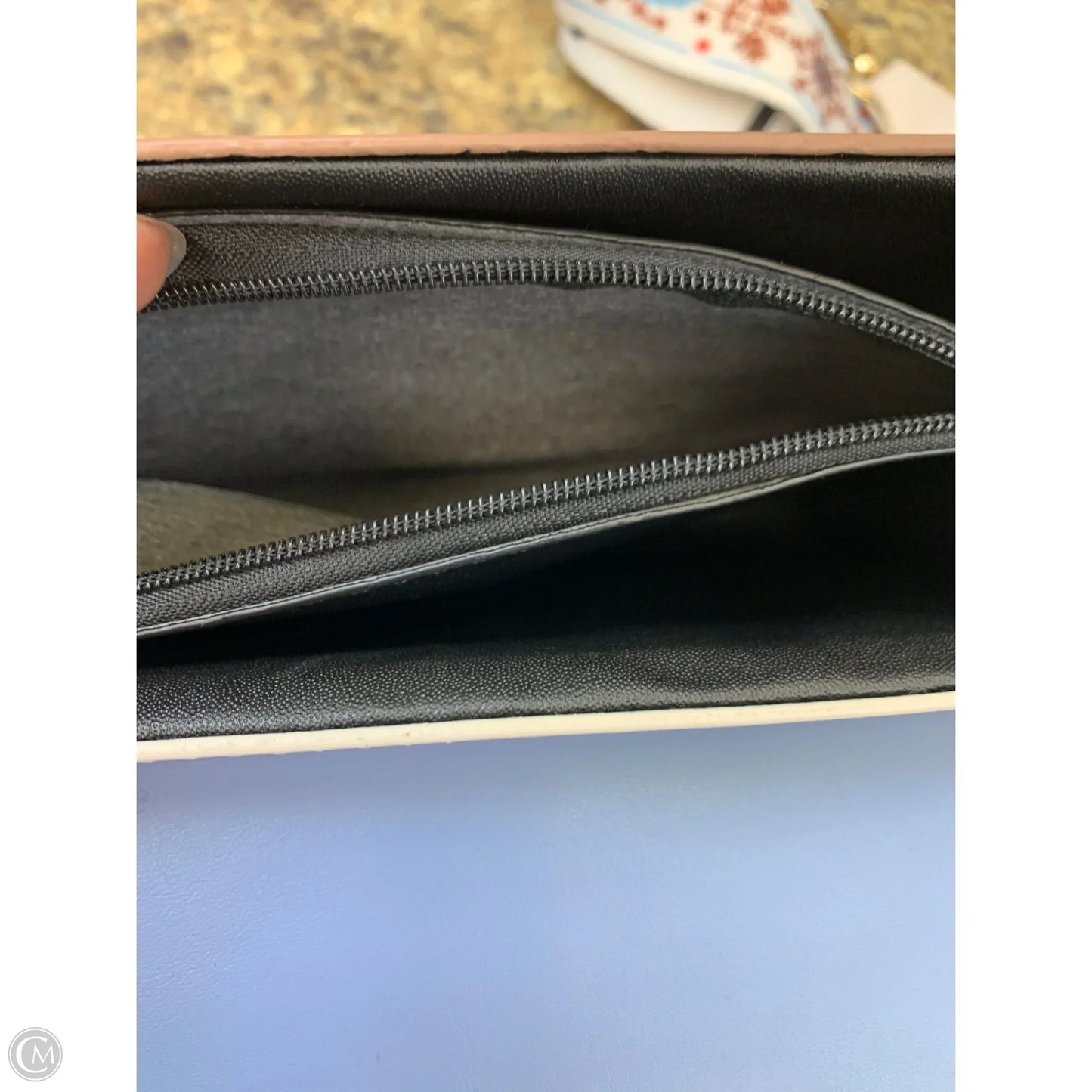 Handbag By Clothes Mentor, Size: Small