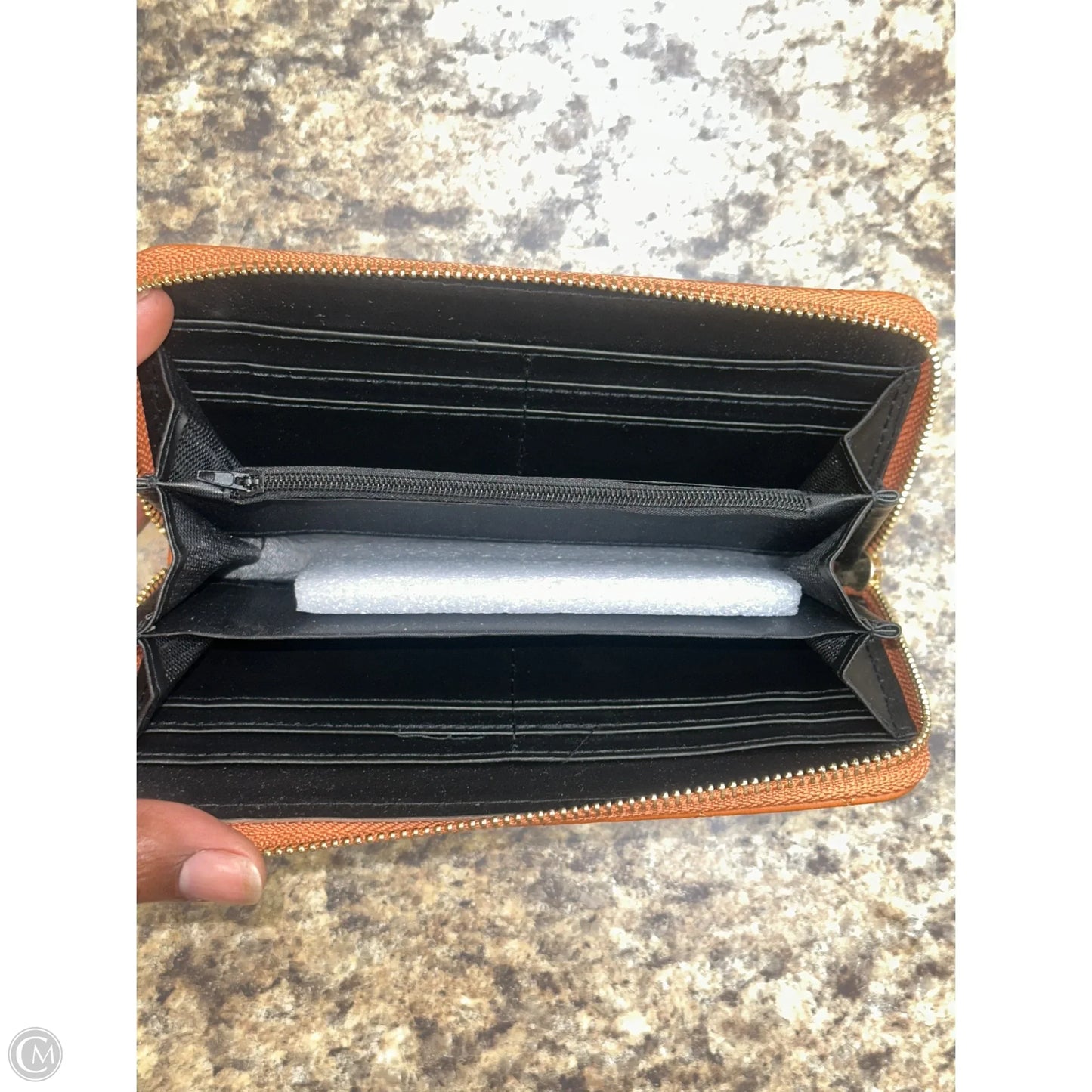 Wallet By Cmf, Size: Medium