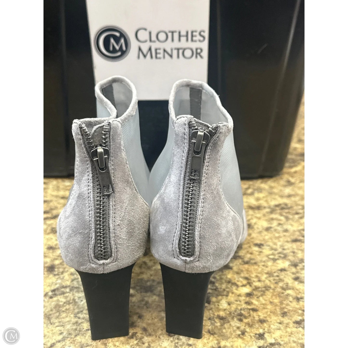 Shoes Heels Block By Logo In Grey, Size: 7