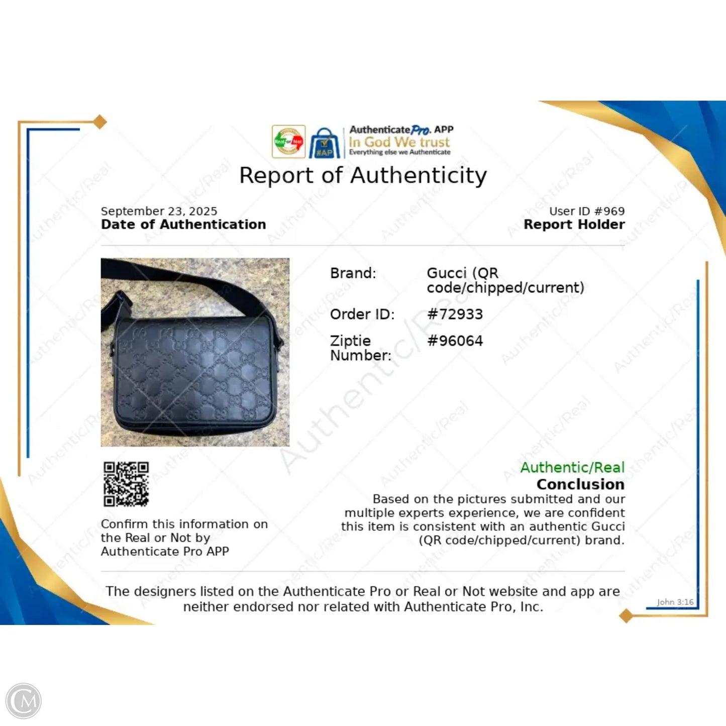 Crossbody Luxury Designer By Gucci, Size: Medium