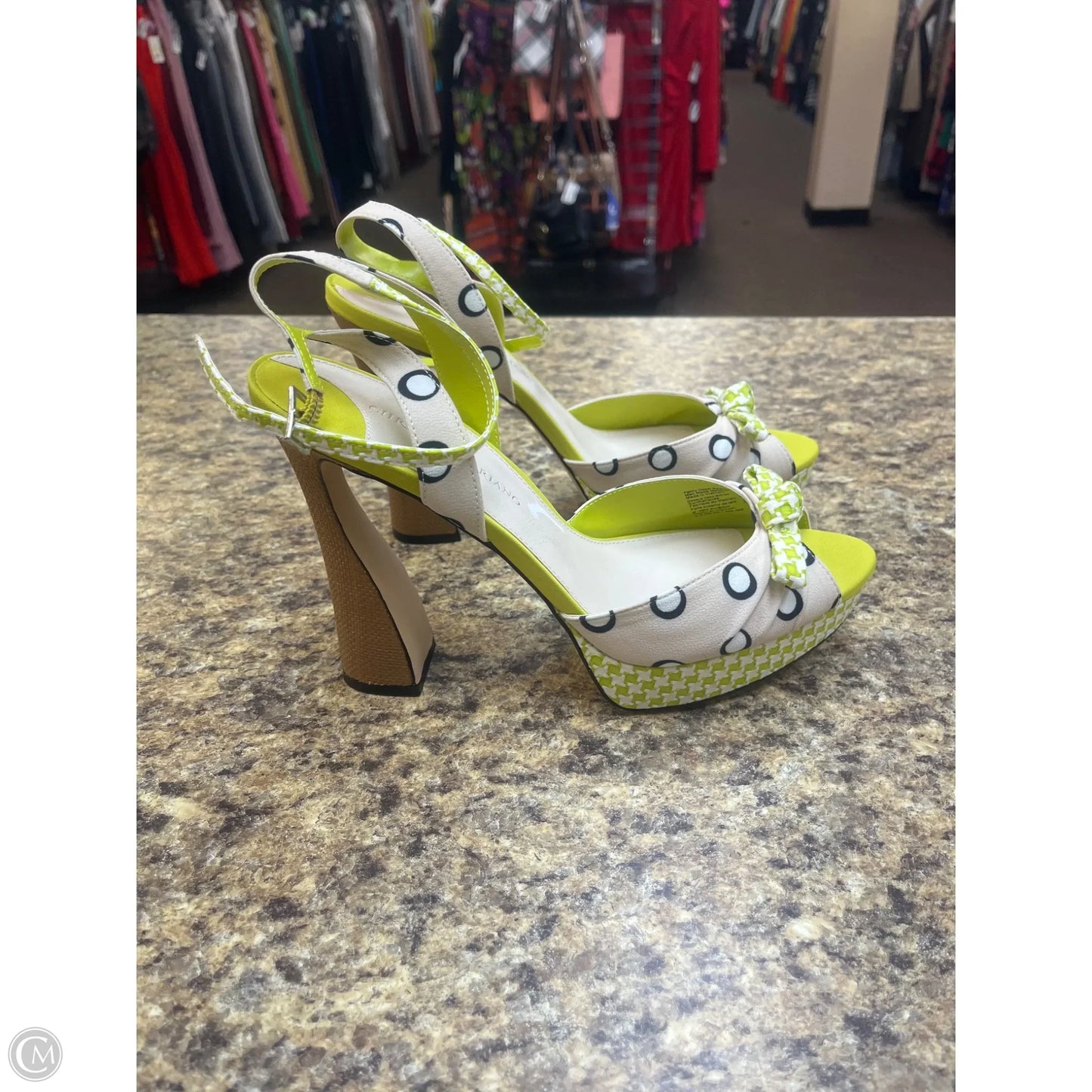 Sandals Heels Block By Christian Siriano In Green & Tan, Size: 10