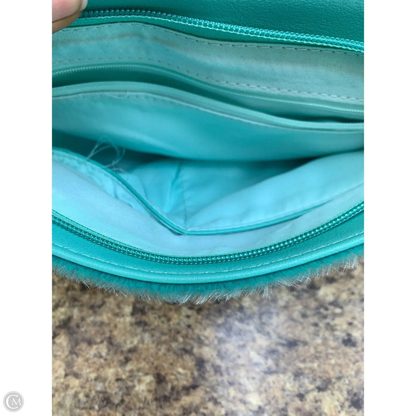 Crossbody By Cmf, Size: Medium