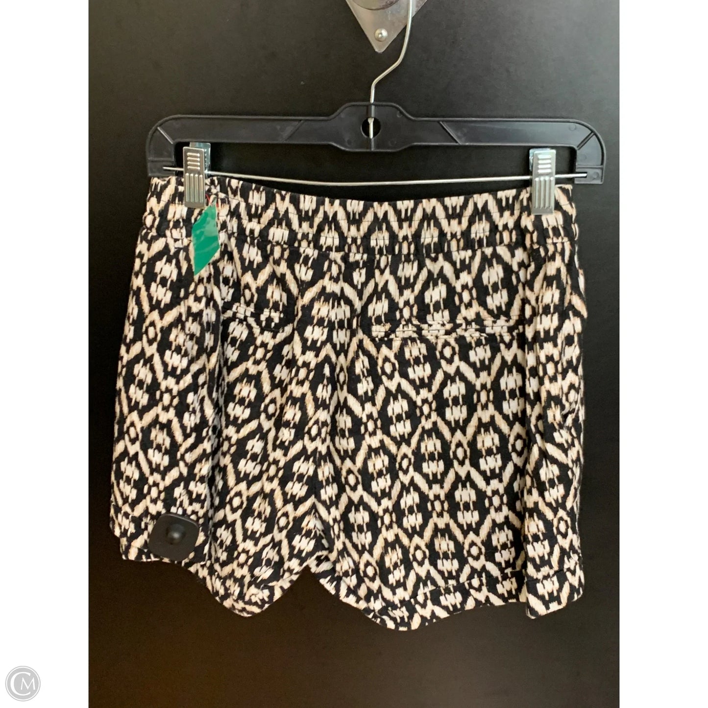 Shorts By Old Navy In Black & Cream, Size: L