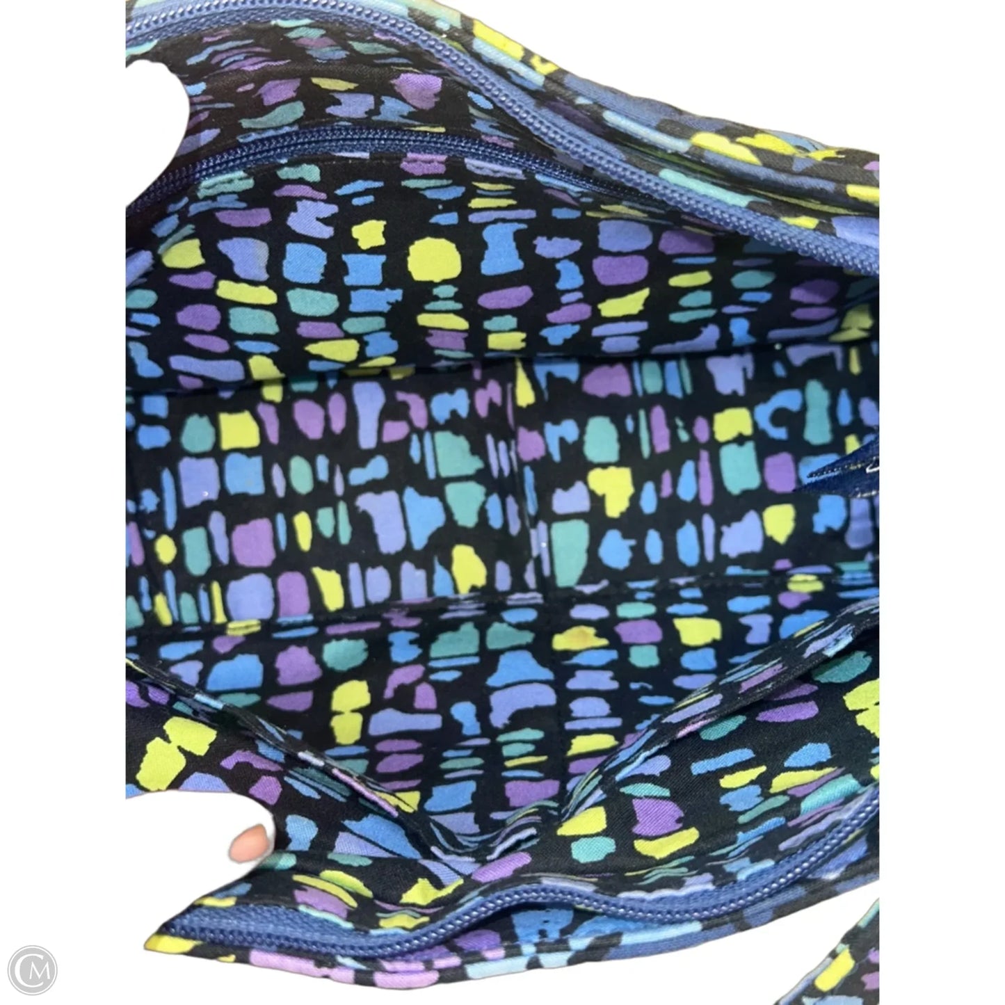 Handbag By Vera Bradley, Size: Medium