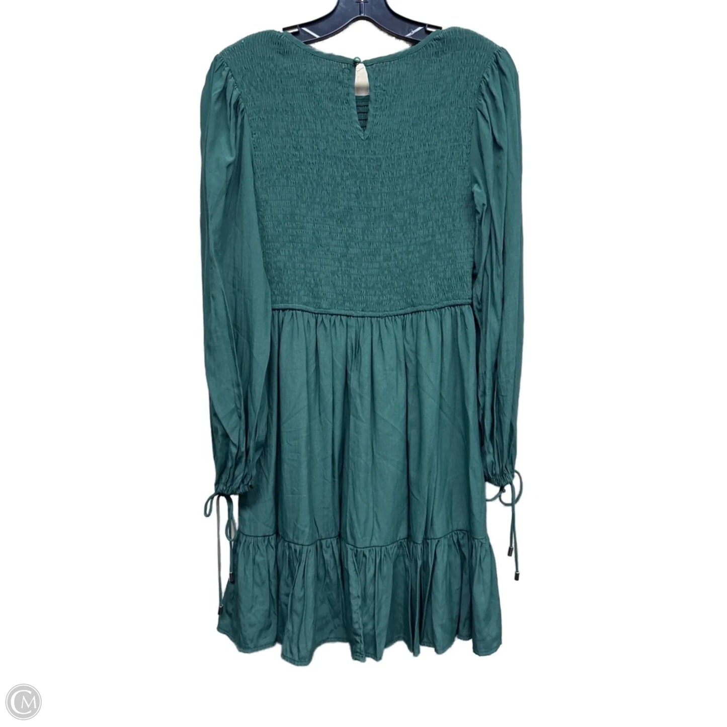 Dress Casual Short By Clothes Mentor In Green, Size: M