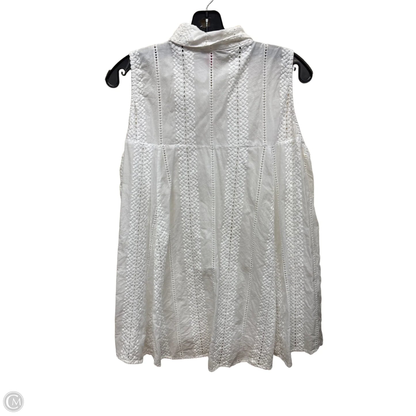 Top Sleeveless By Vince Camuto In White, Size: 1x