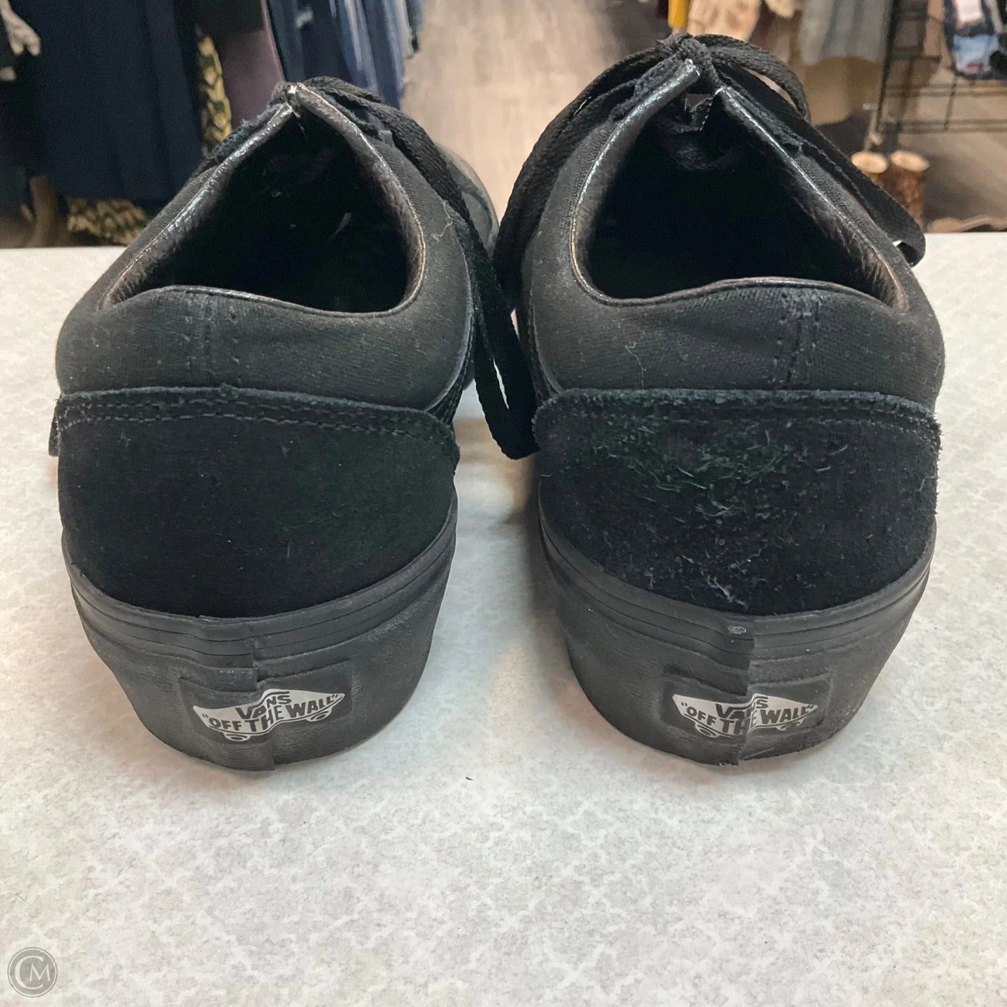 Shoes Sneakers By Vans In Black, Size: 8.5